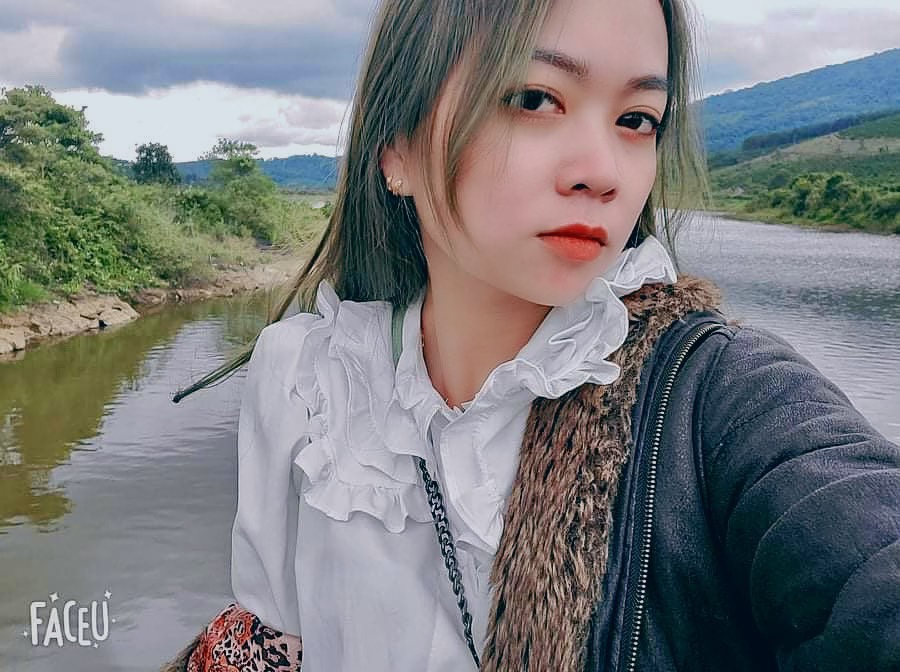 Hoàng Thị Thùy