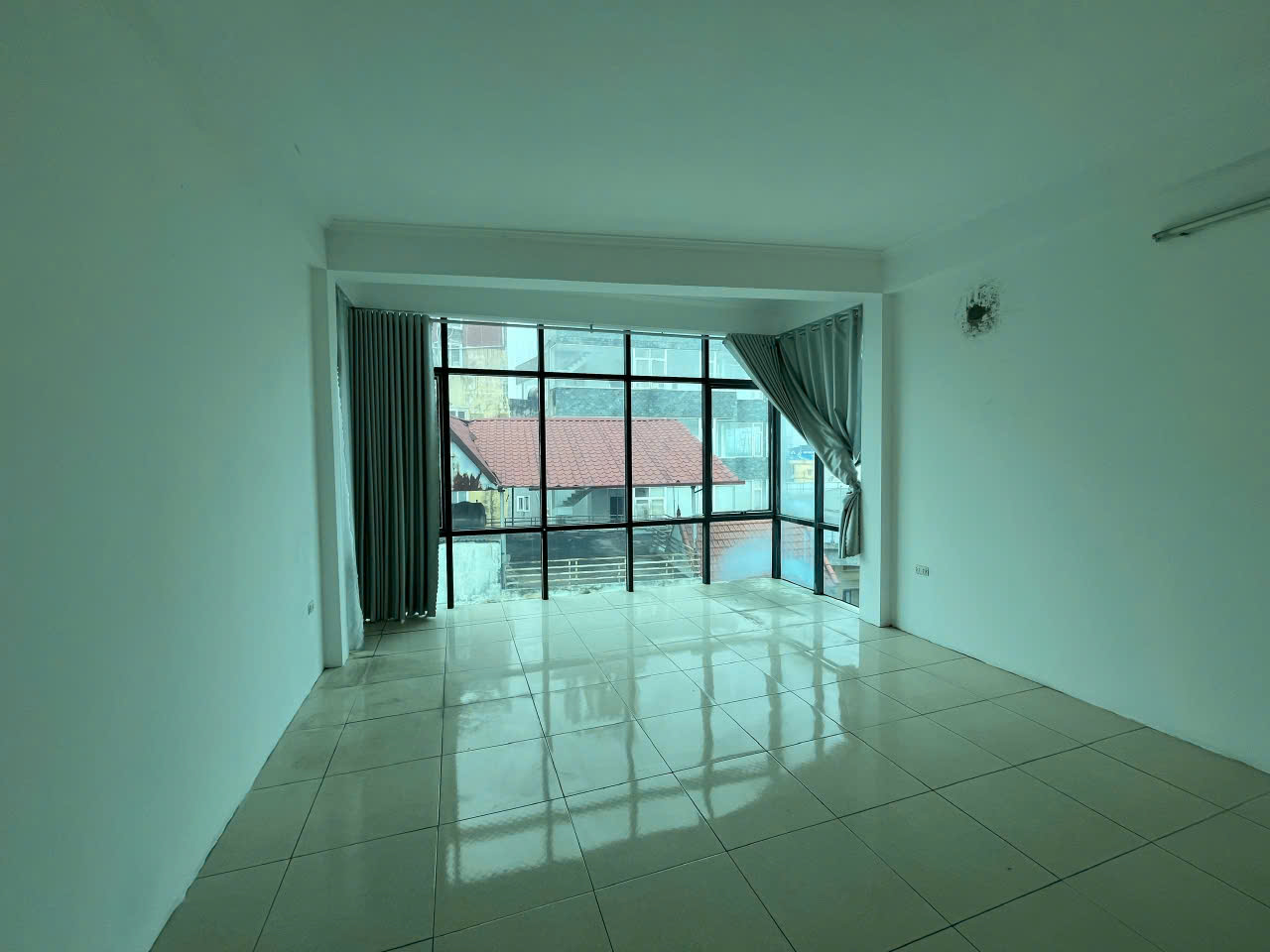 CHO THUÊ PHÒNG VĂN PHÚ – RỘNG, ĐẸP, THOÁNG, ĐỦ ĐỒ