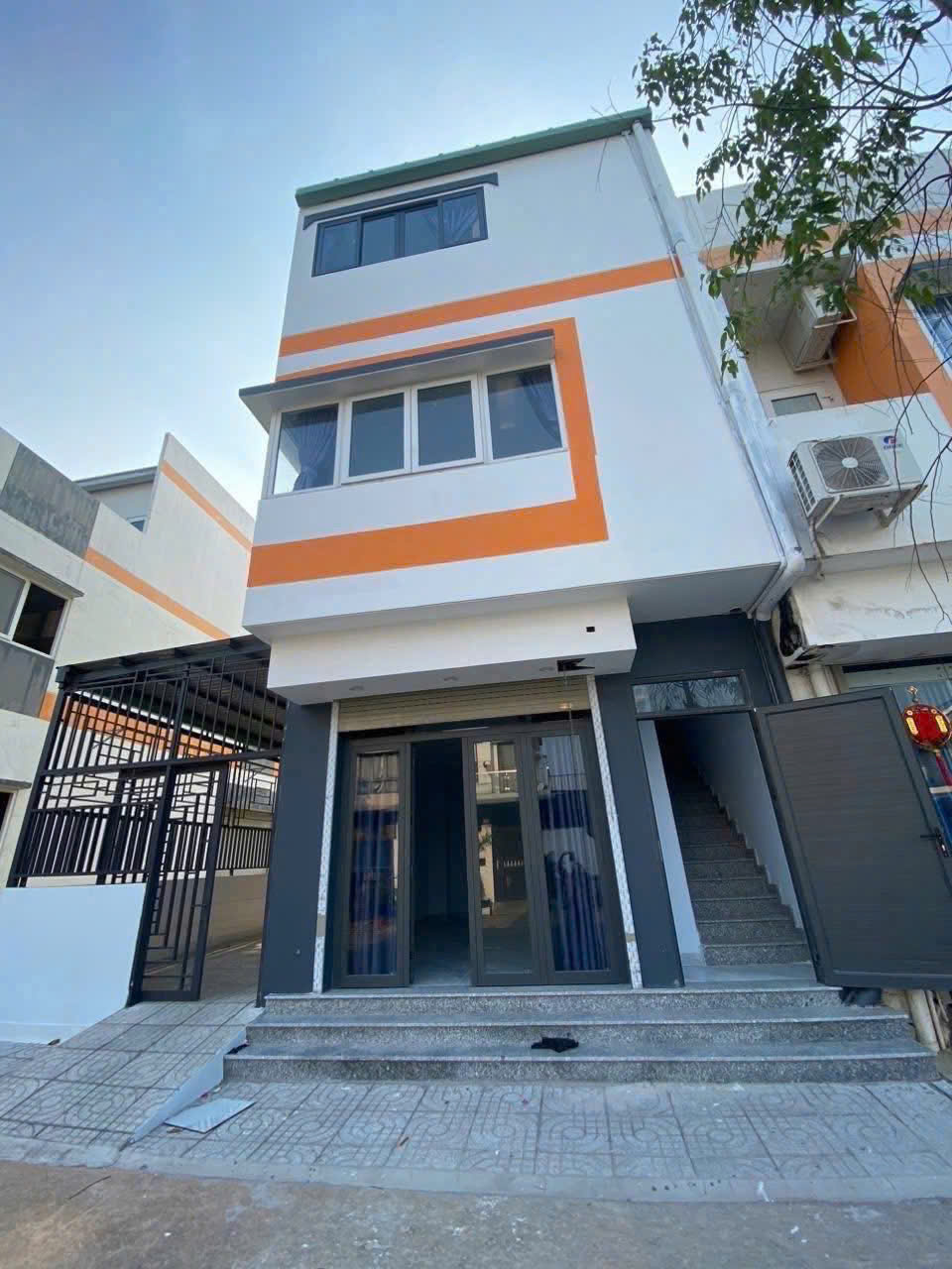SANG NHƯỢNG CĂN HỘ MINI FULL NỘI THẤT TẠI OASIS CITY – DỌN VÀO Ở NGAY