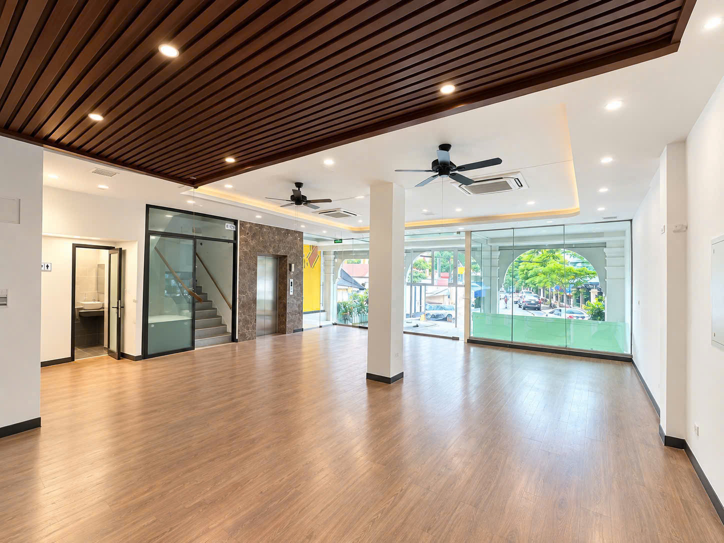 https://batdongsanviet.info.vn/uploads/images/upload/02-10-26/1790908804452_9081825524660048402_9081825524660048402_d311984ba9965fc97501f60657cc6232.jpg