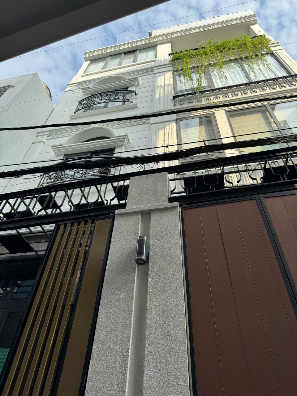CẦN BÁN GIÚP NGƯỜI NHÀ 02 CĂN NHÀ ĐẸP TẠI LƯƠNG NGỌC QUYẾN, GÒ VẤP