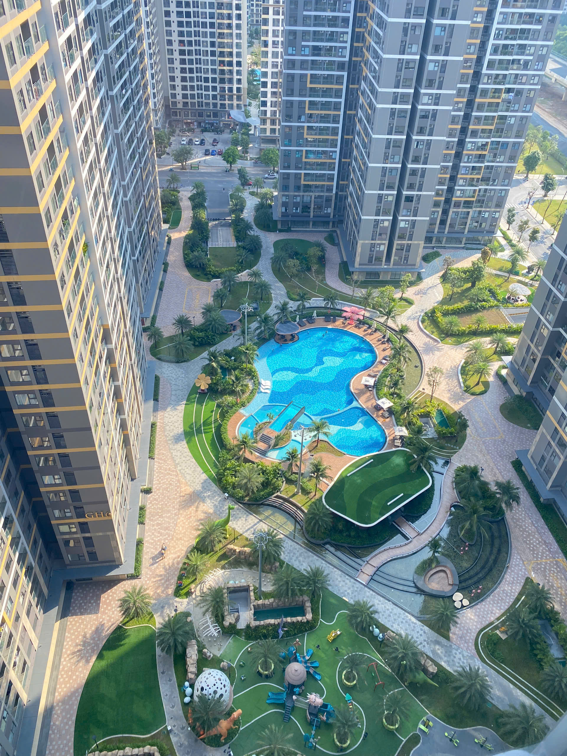 ► CẮT LỖ HƠN 500 TRIỆU – VIEW HỒ BƠI CỰC ĐẸP – TẦNG CAO THOÁNG MÁT