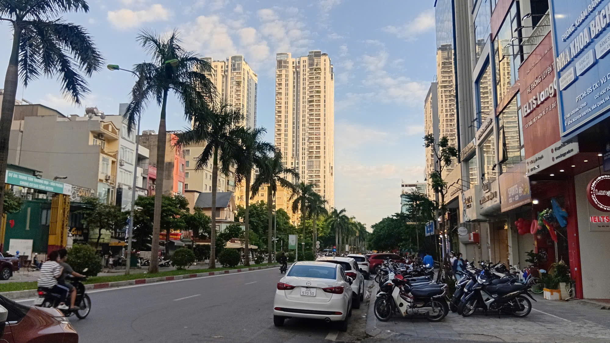 ►  NHÀ ĐẸP NGUYỄN KHUYẾN – VĂN QUÁN – PHÂN LÔ BỘ CÔNG AN – VỊ TRÍ HIẾM, GIÁ TRỊ CAO