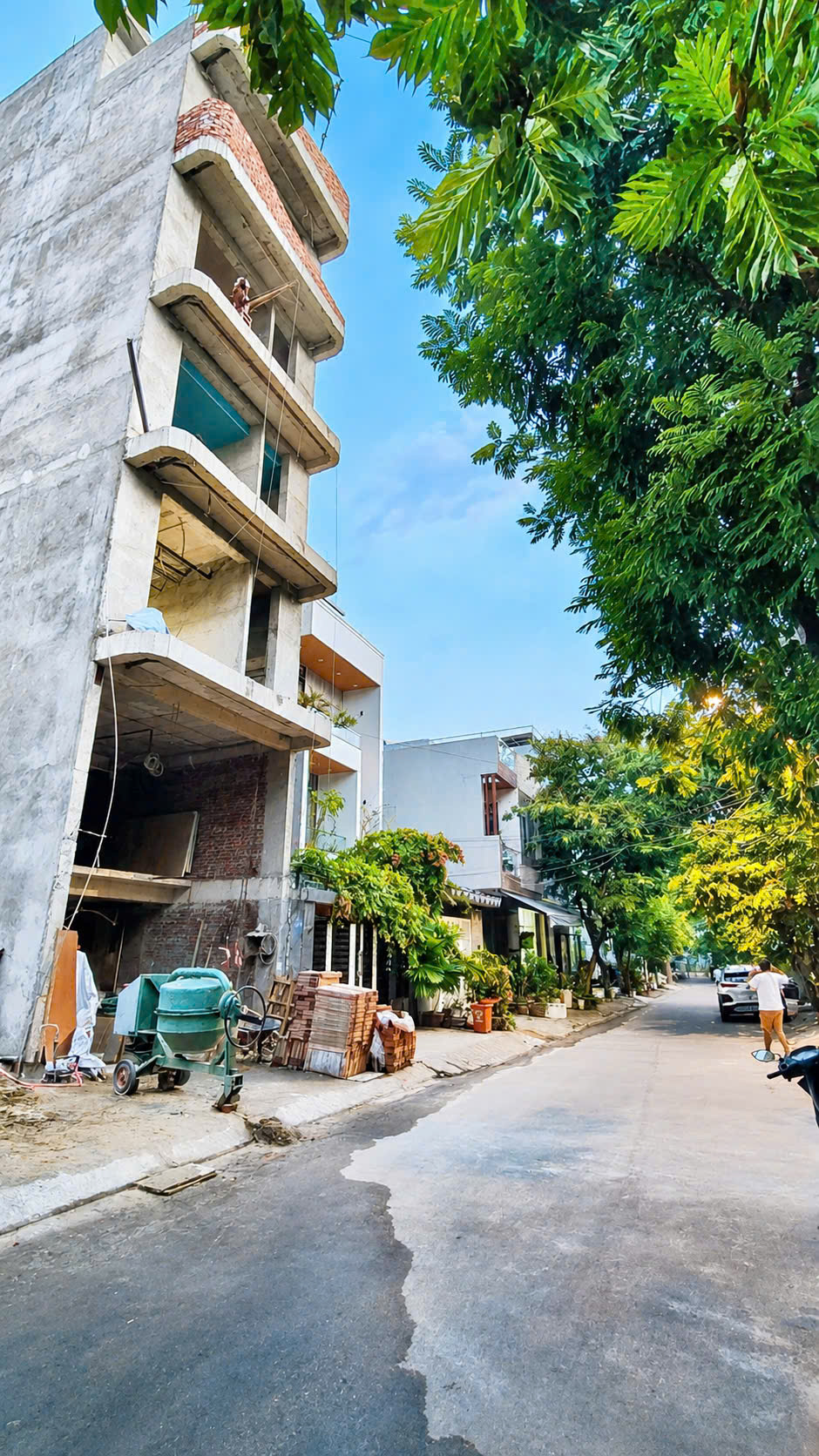 CHỦ CẦN TIỀN XÂY NHÀ BÁN GẤP RẺ HƠN GIÁ ĐẦU TƯ  - 5,XTỶ SỞ HỮU MẶT TIỀN 75m2 PHÙNG CHÍ KIÊN (5m NGANG).