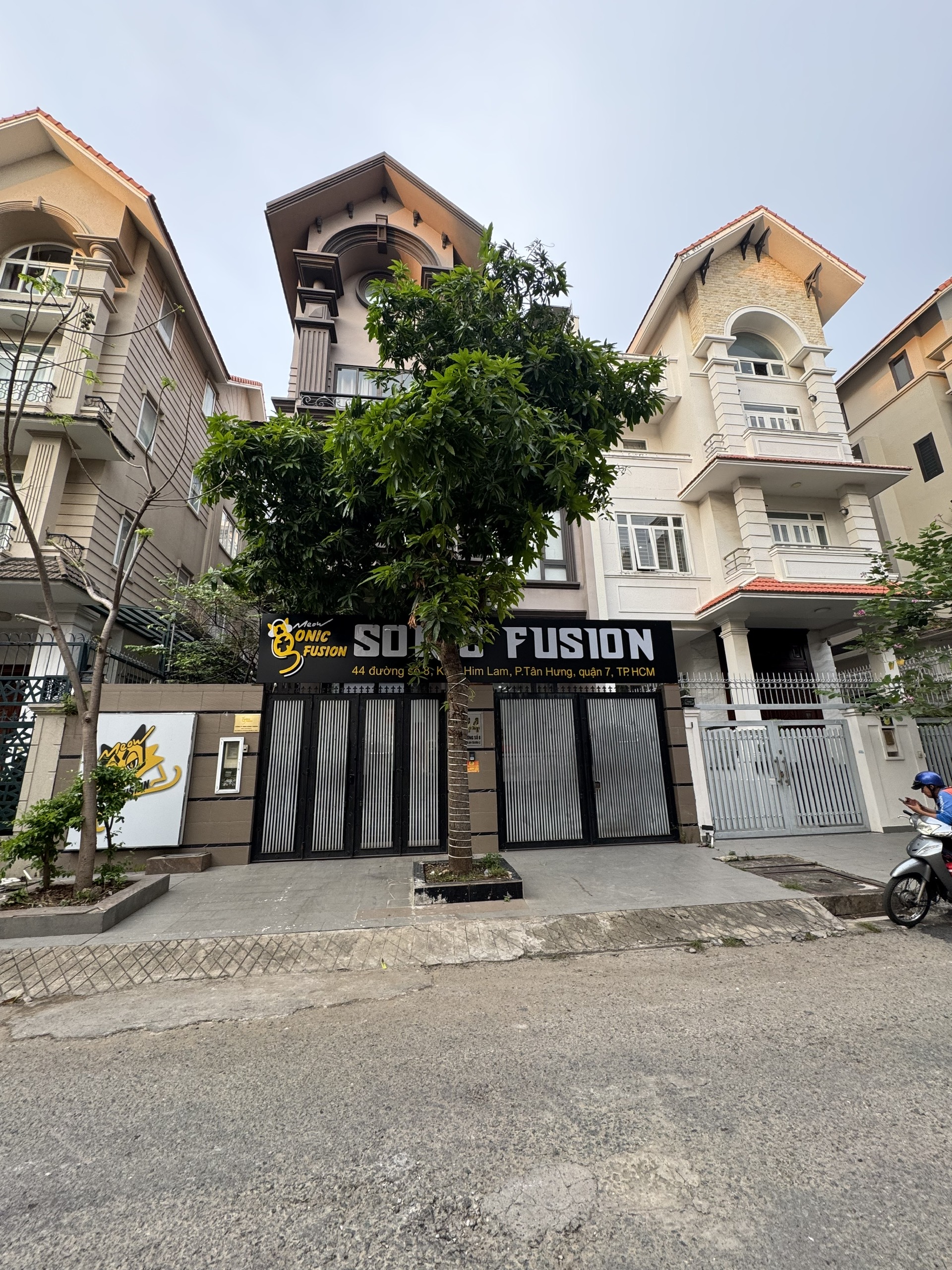 https://batdongsanviet.info.vn/uploads/images/upload/03-08-26/1JV3AEE1A_4GF4DD.jpeg