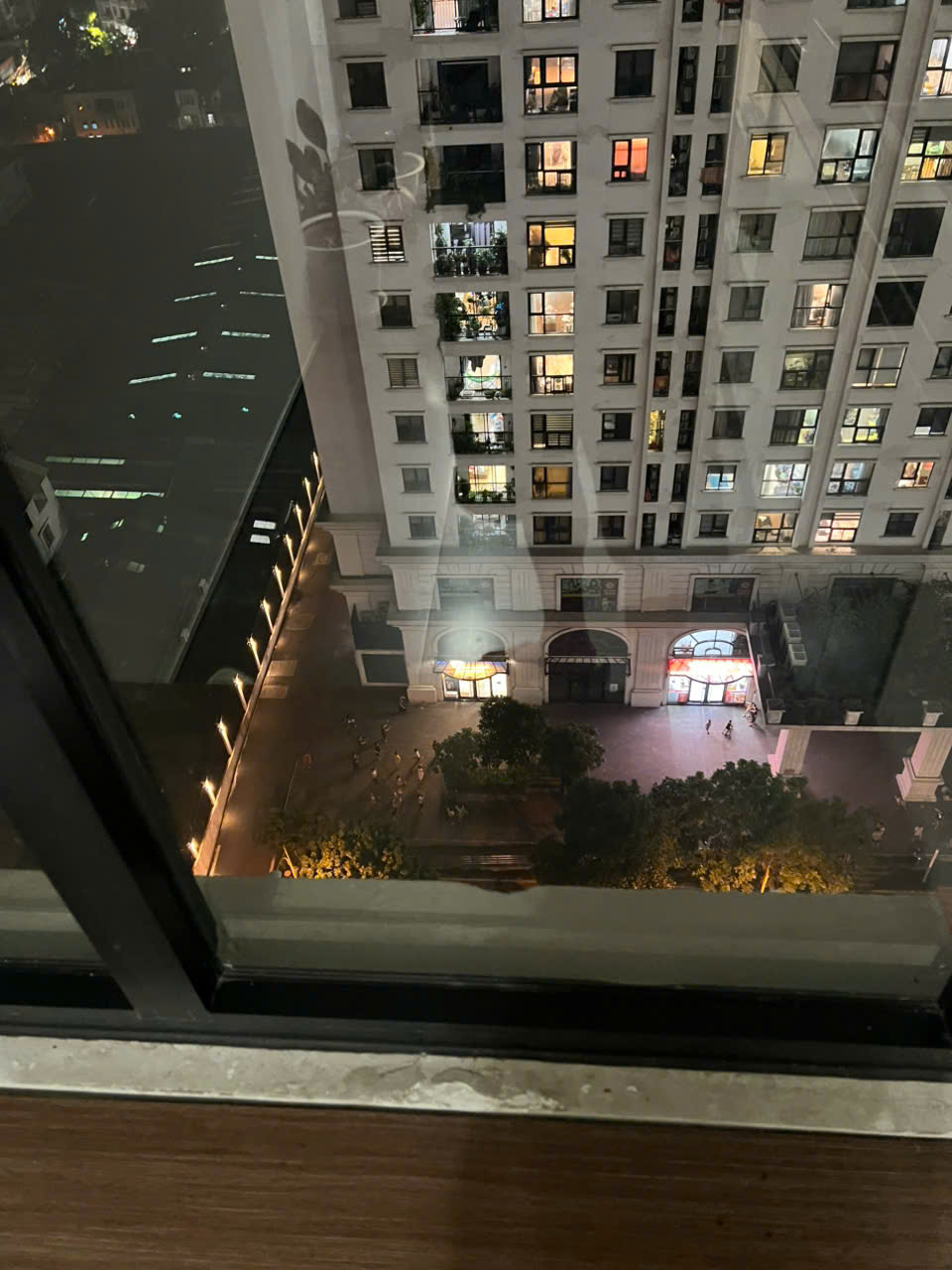 Chính chủ cần bán căn chung cư HH3A Eco Lake View 32 Đại Từ