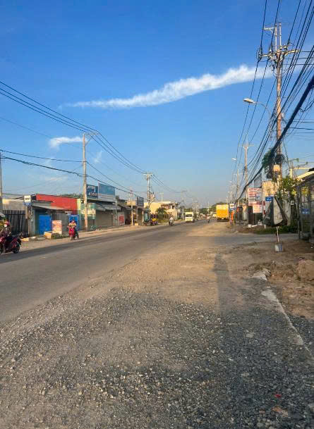 https://batdongsanviet.info.vn/uploads/images/upload/04-08-26/1785811766104_397010626447496866_3827036421587826748_73d101554abac850988f261d18c73f35.jpg