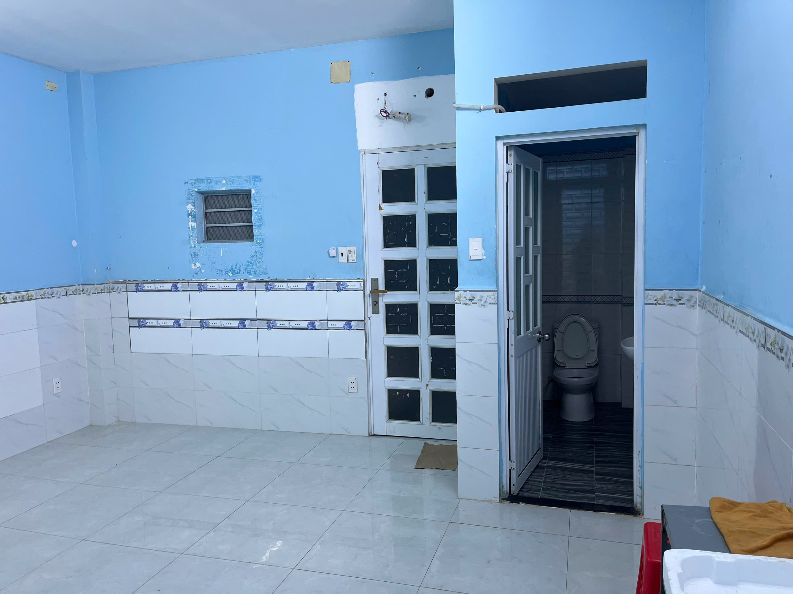 Cần cho thuê nhanh phòng dẹp giá rẻ tại Tỉnh lộ 10, Bình Trị Đông B, Bình Tân