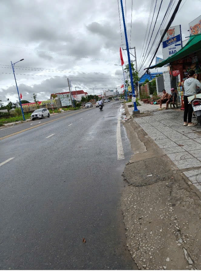 ►  BÁN NHÀ SIÊU ĐẸP 1 TRỆT 1 LỬNG 2 LẦU – ĐƯỜNG HOÀNG QUỐC VIỆT