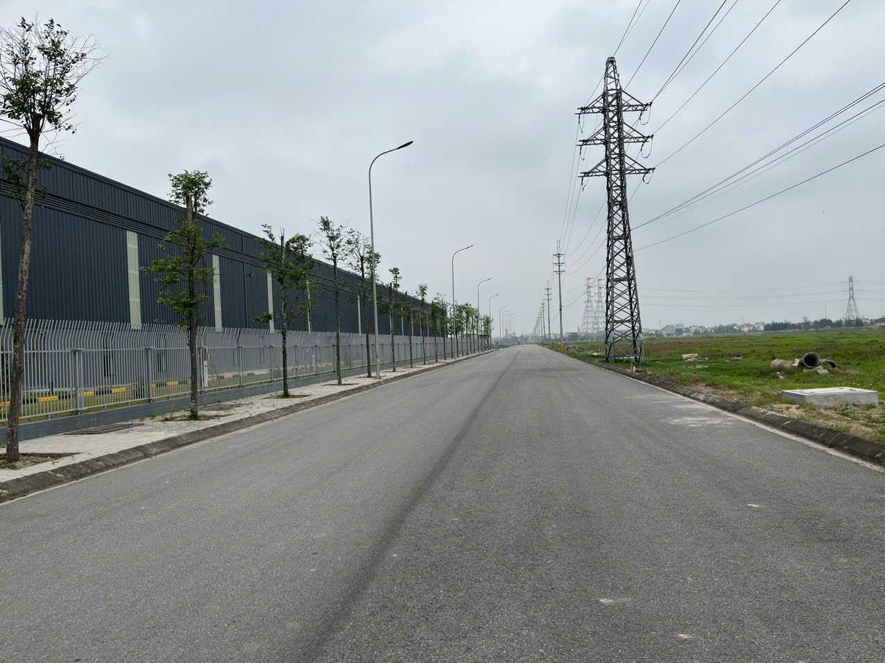 ►  CHUYỂN NHƯỢNG ĐẤT KHU CÔNG NGHIỆP TẠI HƯNG YÊN – VỊ TRÍ VÀNG CHO NHÀ ĐẦU TƯ