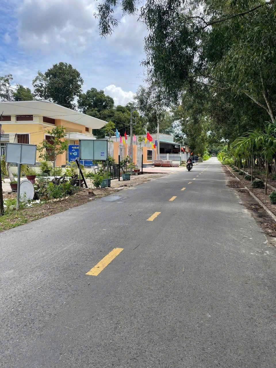 https://batdongsanviet.info.vn/uploads/images/upload/05-10-26/1791181451665_7063360279329286045_7063360279329286045_e0b92f9e779dfd5774d0b1ffffe778c2.jpg