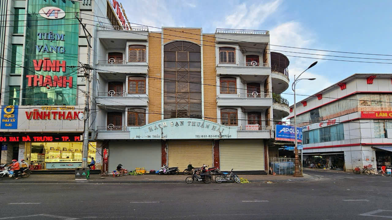 CHO THUÊ MẶT BẰNG VỊ TRÍ ĐẸP – TRUNG TÂM TP. PLEIKU, GIA LAI