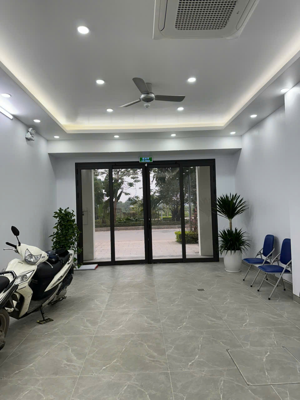 https://batdongsanviet.info.vn/uploads/images/upload/06-07-26/1783324311456_2933582456318539118_2933582456318539118_efdf4e2fd4ac90458b25aef555c41a2b.jpg