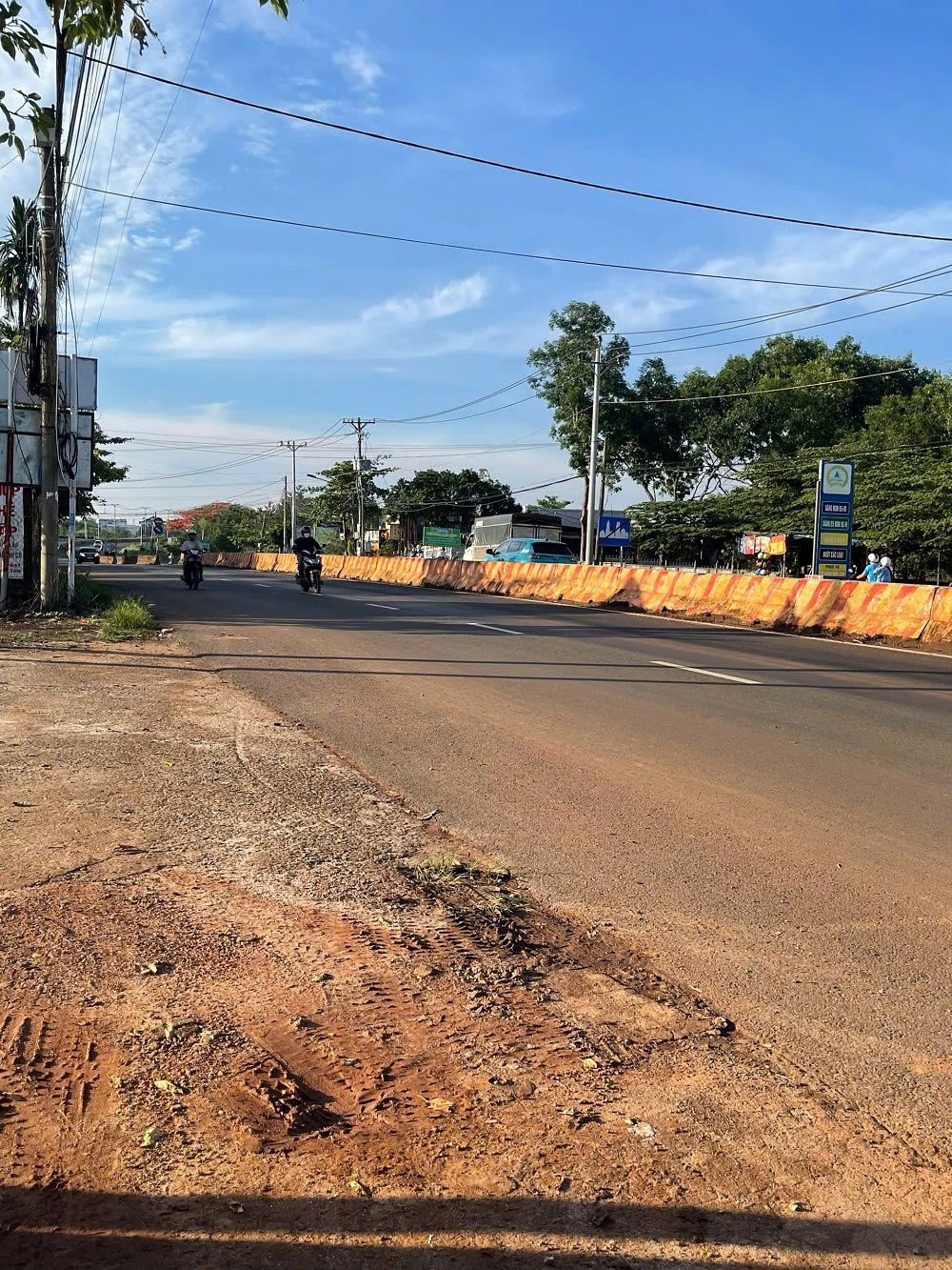 ►BÁN GẤP ĐẤT MẶT TIỀN ĐƯỜNG ĐT741 (PHÚ RIỀNG ĐỎ) – TRUNG TÂM THÀNH PHỐ ĐỒNG XOÀI – VỊ TRÍ VÀNG CHO NHÀ ĐẦU TƯ.