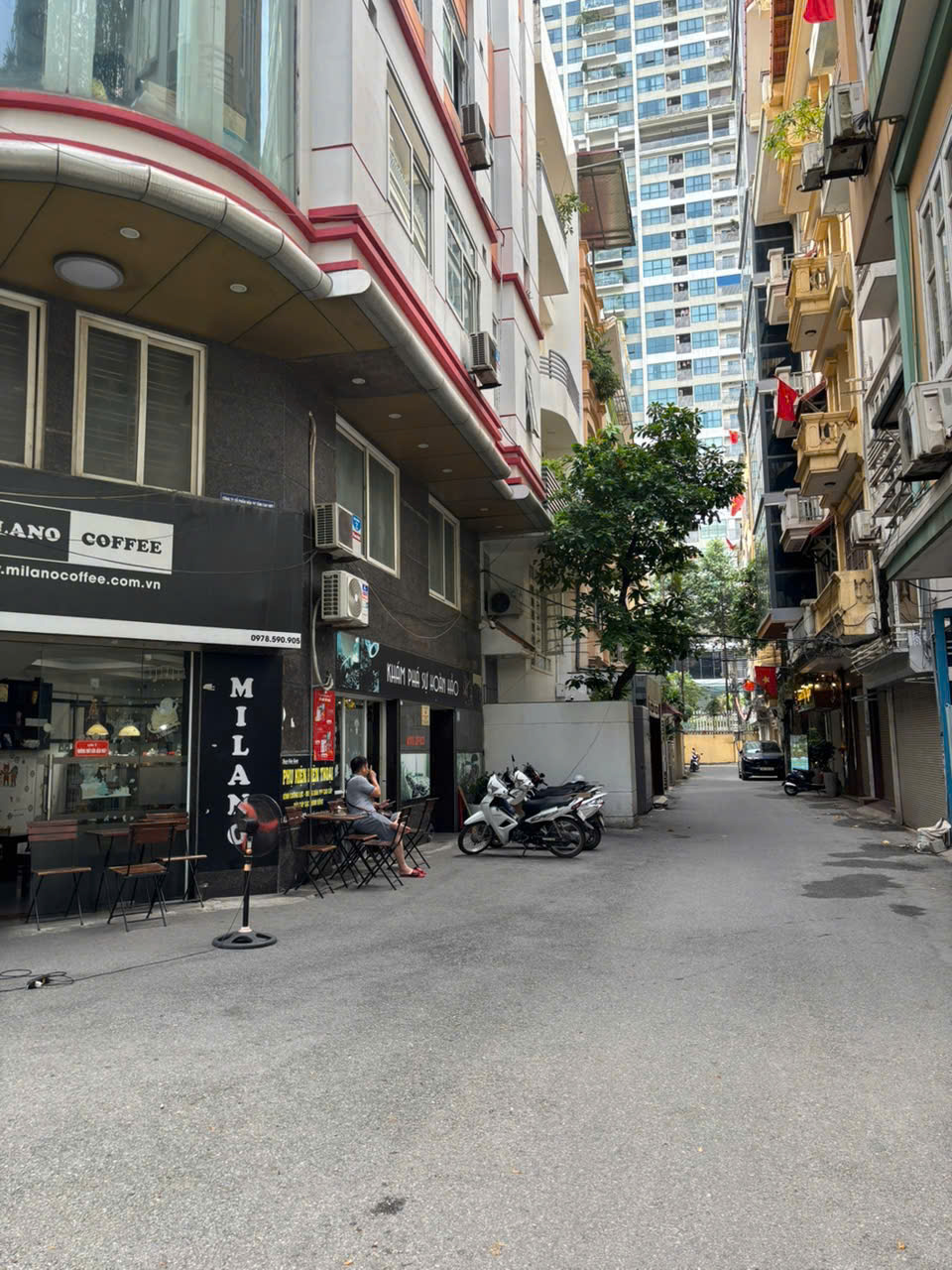 https://batdongsanviet.info.vn/uploads/images/upload/06-08-26/1785988968435_8834177952320481123_8834177952320481123_ff0db3c033e60e15cd7e2009678cbaff.jpg