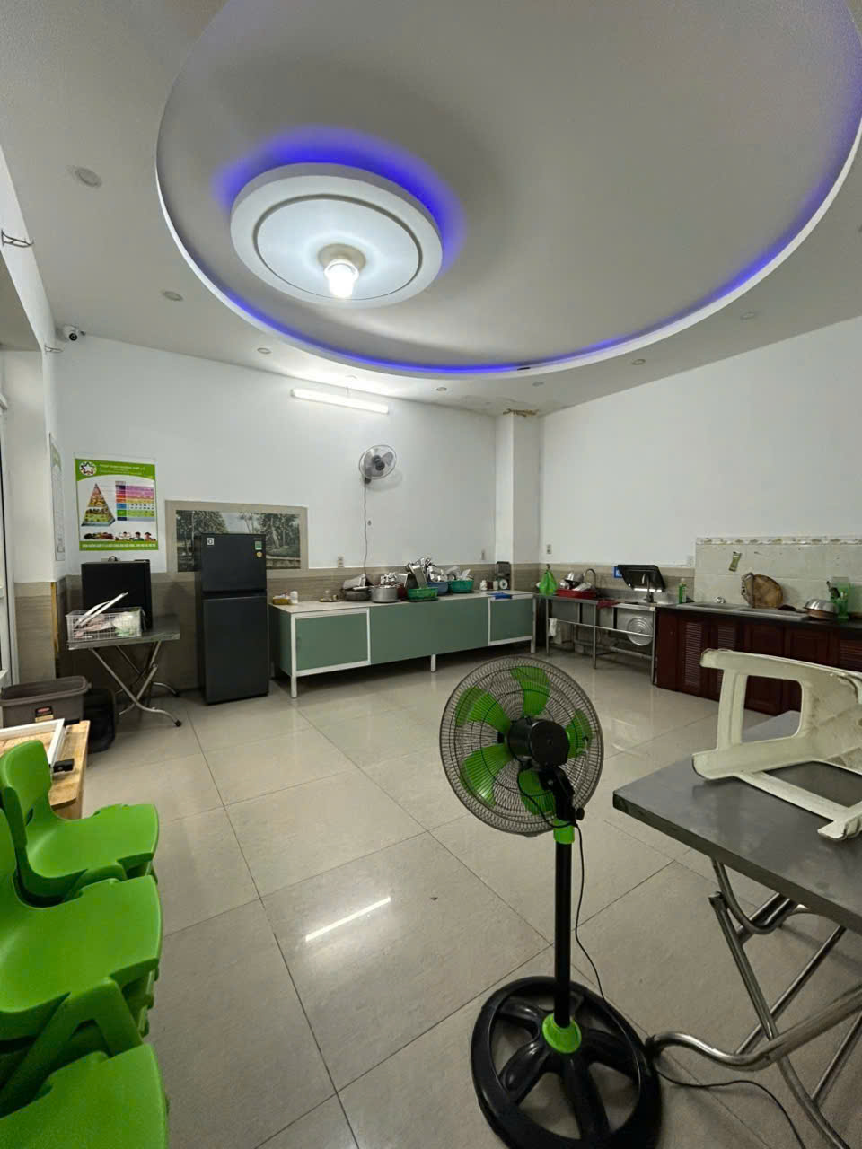 https://batdongsanviet.info.vn/uploads/images/upload/06-10-26/1791267119936_9081825524660048402_9081825524660048402_6041fabcaea493af632f71c3ec831db9.jpg