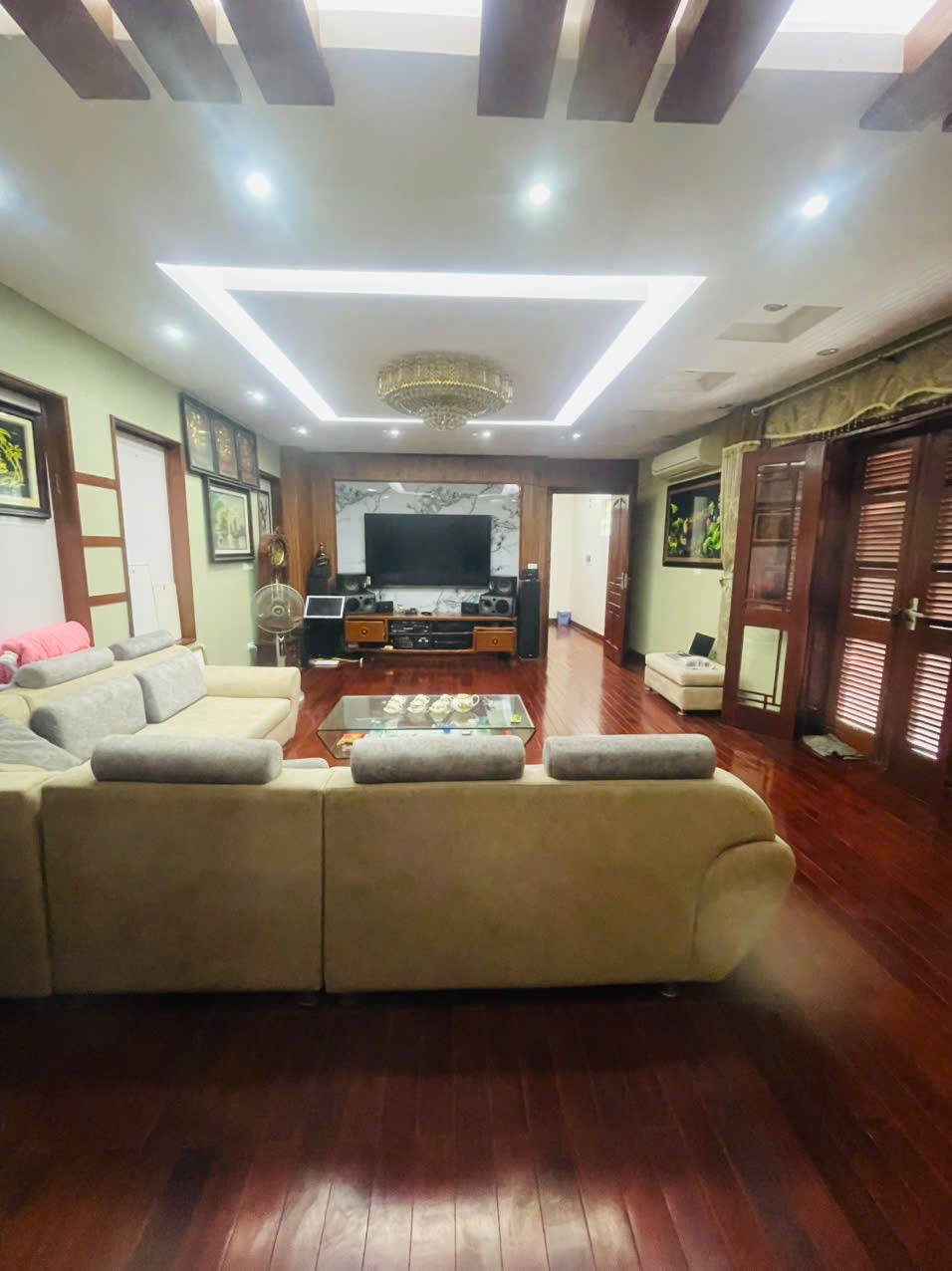 Chính chủ cần bán nhà lô góc kđt nam la khê, đường quang trung, phường hà đông, hà nội