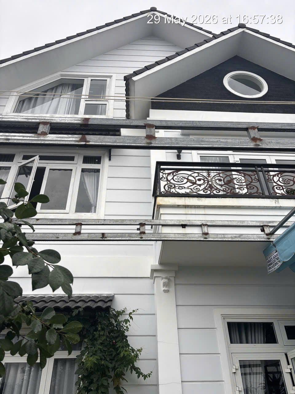 https://batdongsanviet.info.vn/uploads/images/upload/07-07-26/z8015999471406_4ea0238ee29ed50f7b35243bafde6896.jpg