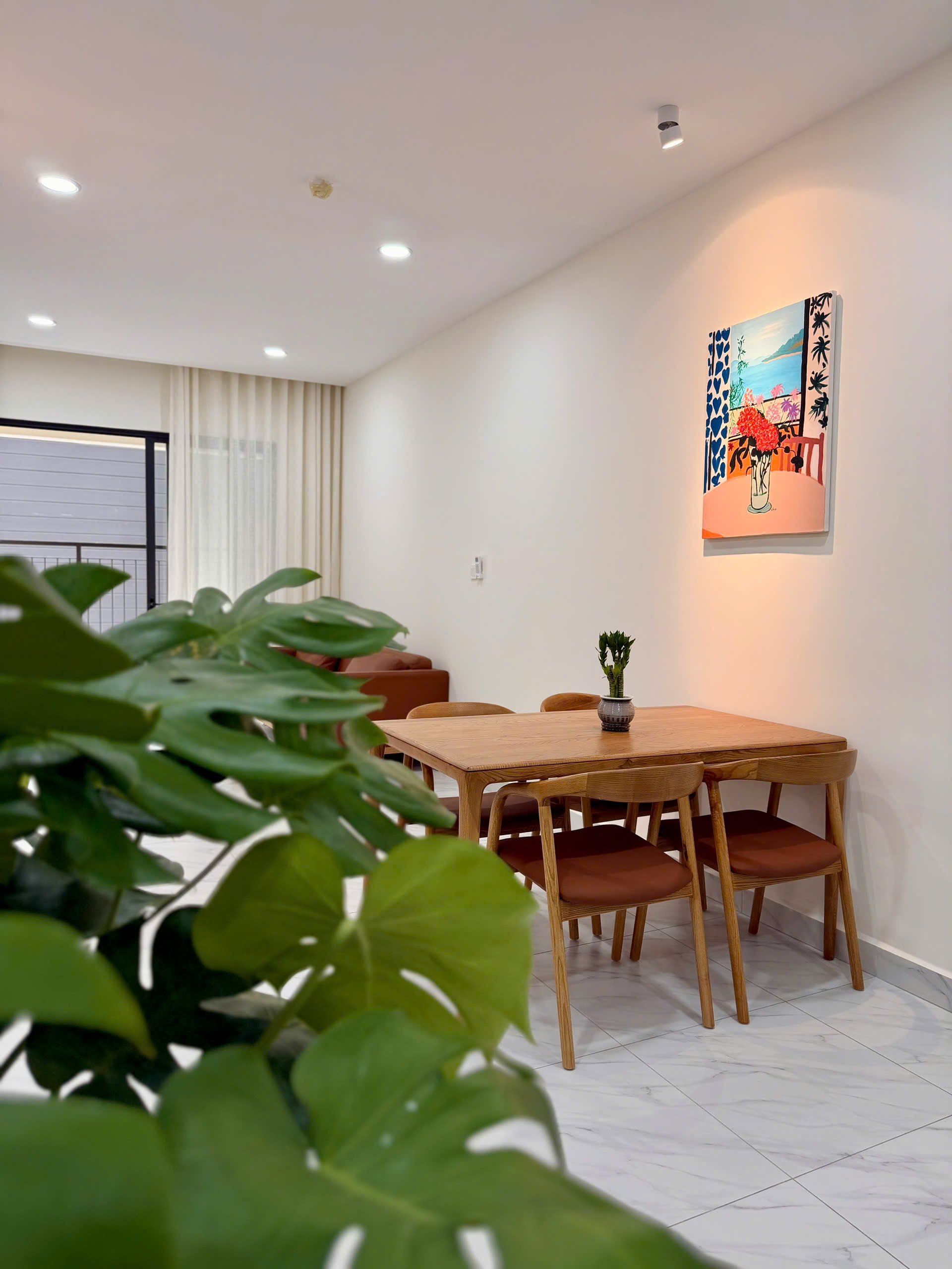 Modern Minimalist Cozy Luxury Apartment for Rent Habitat Phase 3