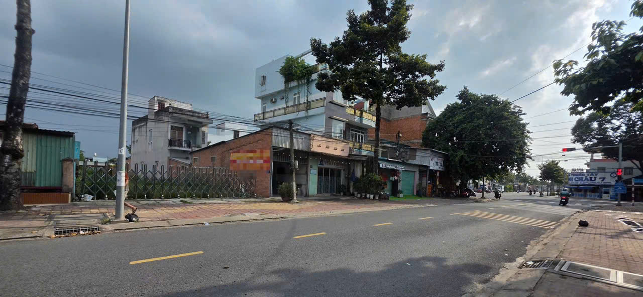 https://batdongsanviet.info.vn/uploads/images/upload/08-10-26/1791442783517_3728293866177119919_3728293866177119919_11969633b57ec1a1781e2f172e15f349.jpg