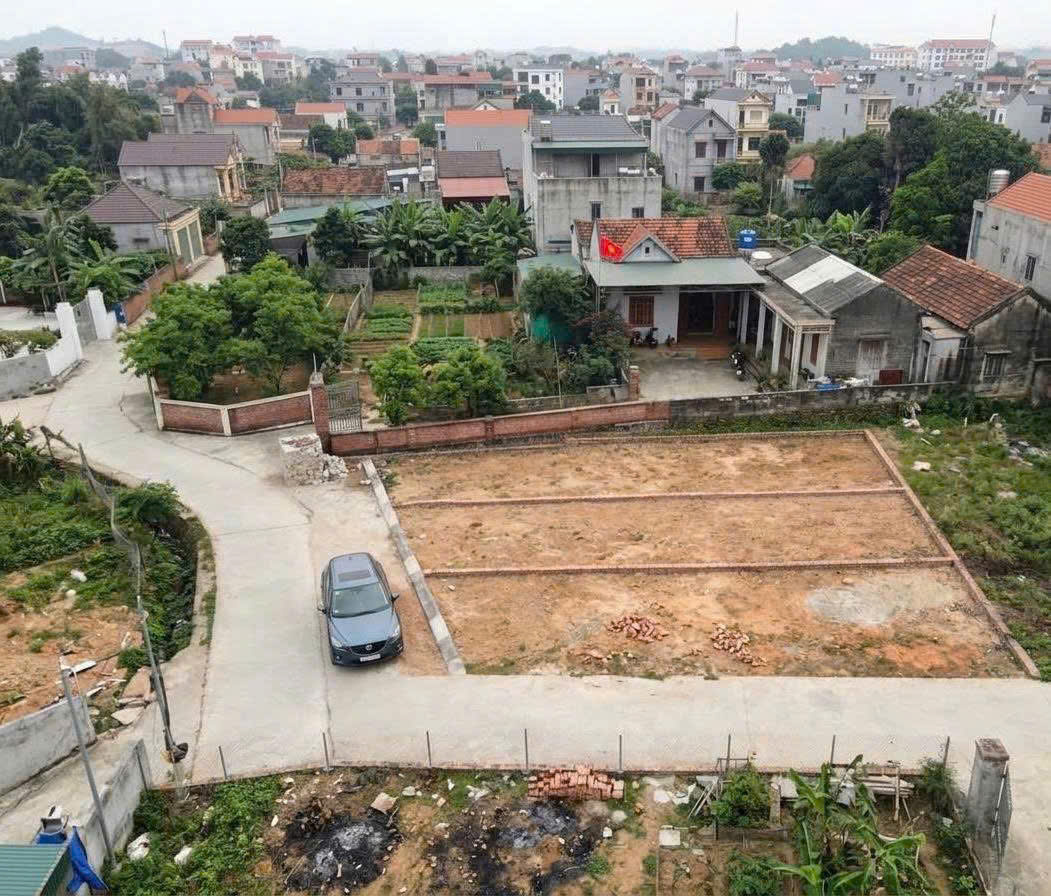 ►  ĐẤT HIẾM TẠI PHƯỜNG LƯU KIẾM - CHỈ 500TR SỞ HỮU NGAY 100M² / LÔ!