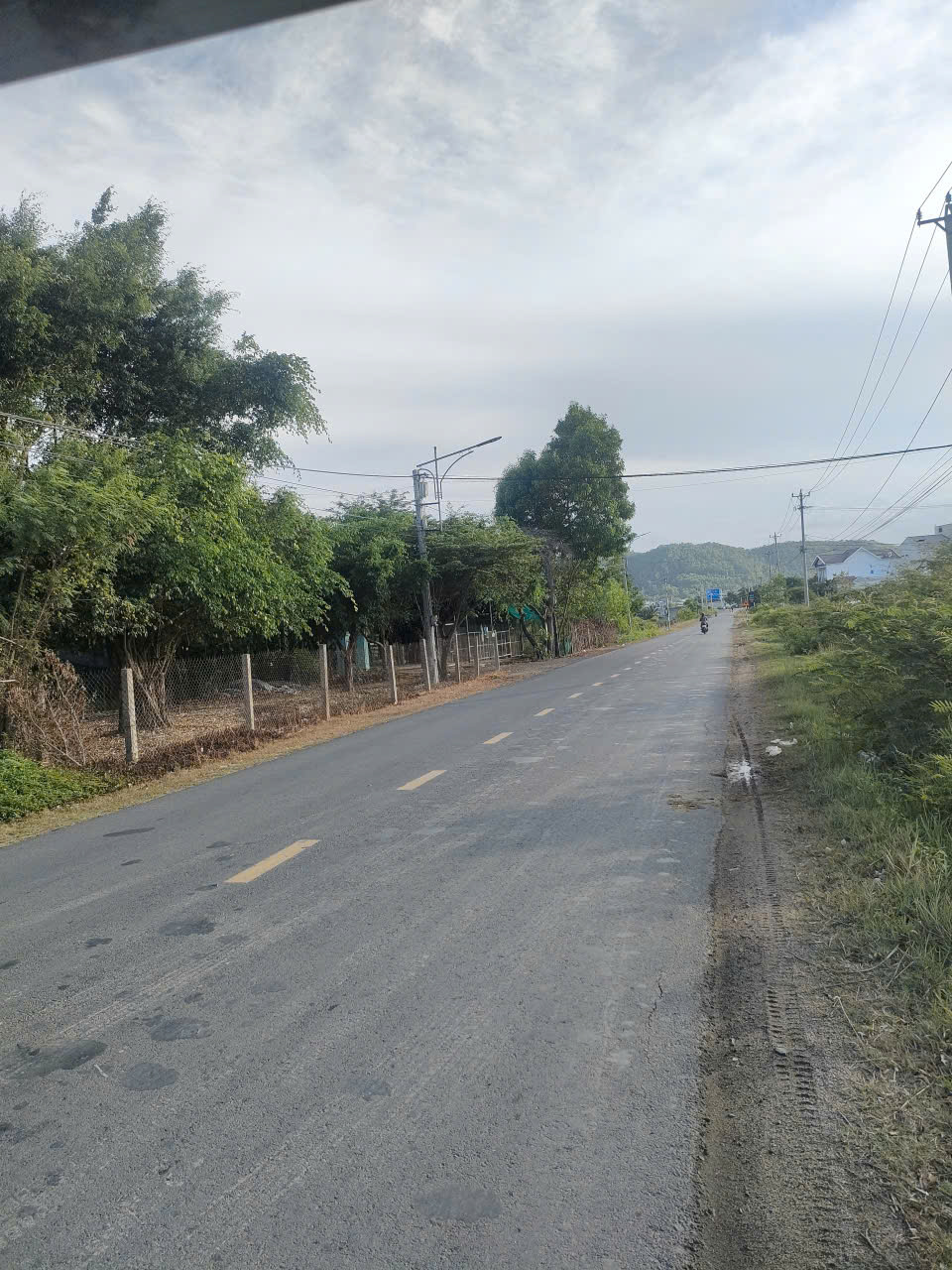 ĐẤT ĐẸP GẦN QUỐC LỘ – SÁT BIỂN DỐC LẾT – TIỀM NĂNG TĂNG GIÁ CAO