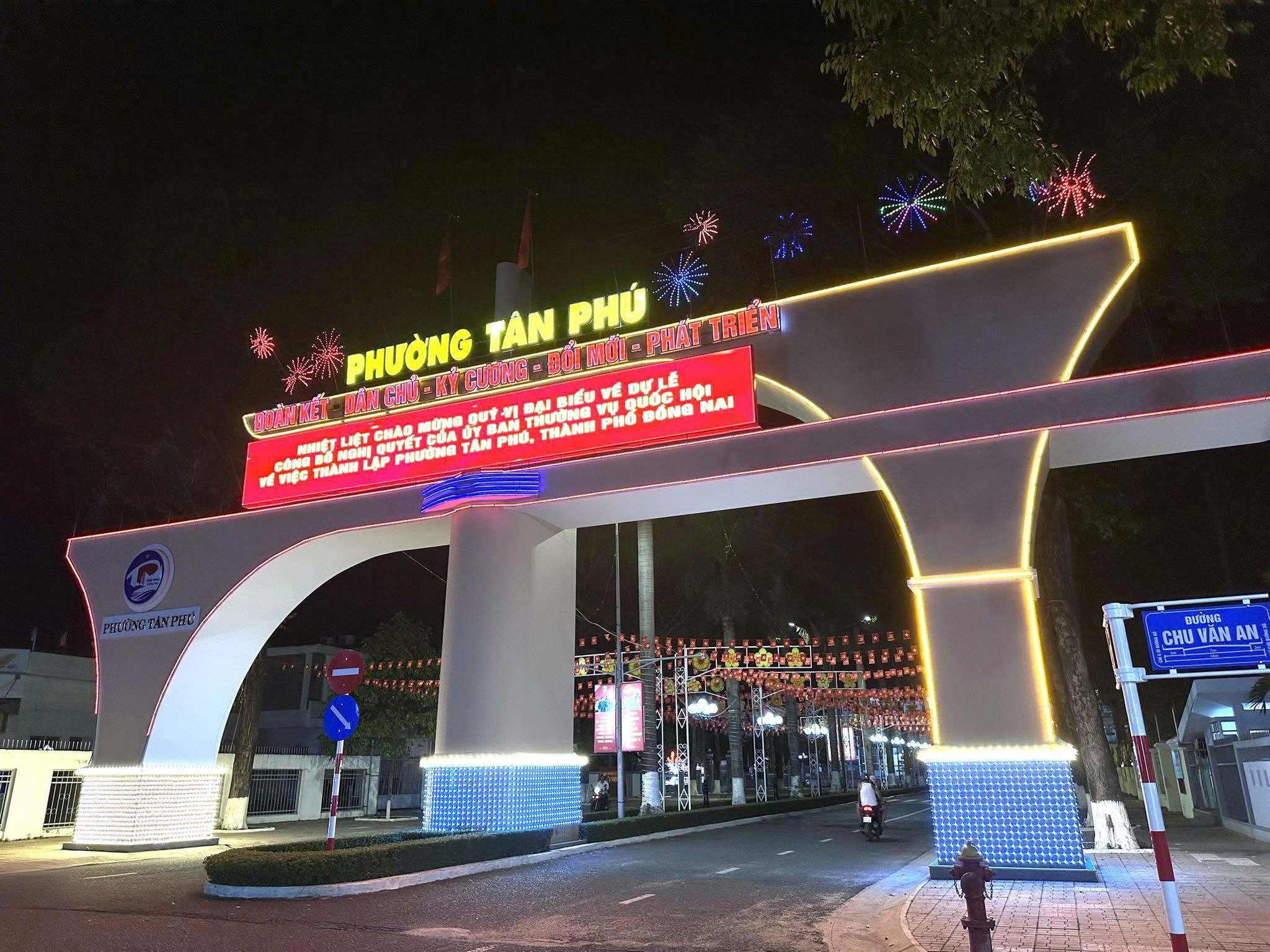 CẦN BÁN  Căn Nhà Mặt Tiền Quốc Lộ 20, Tân Phú, Đồng Nai