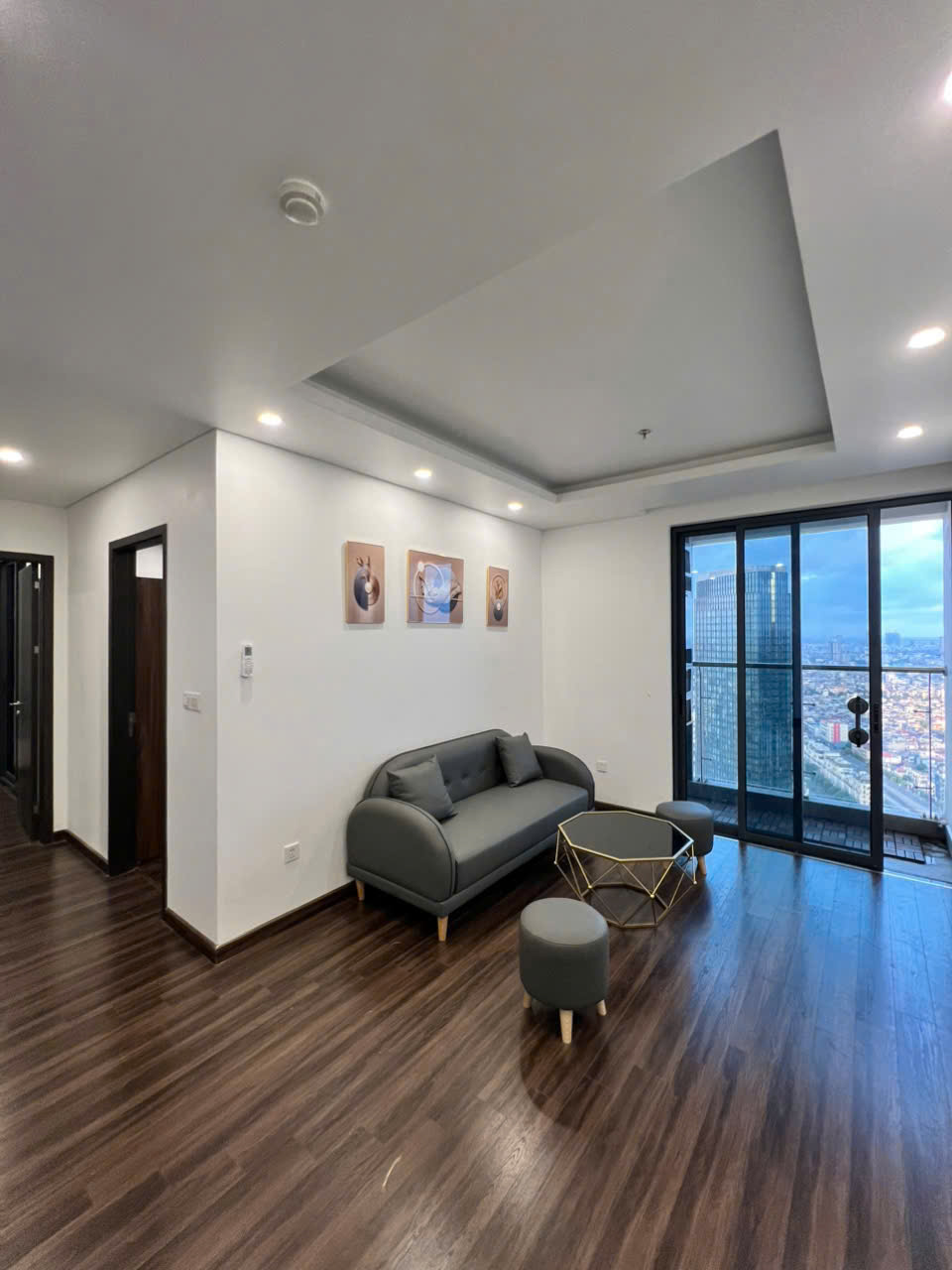 CHÍNH CHỦ CHO THUÊ CĂN HỘ HOÀNG HUY GRAND SỞ DẦU – FULL NỘI THẤT, VIEW THÀNH PHỐ ĐẸP, VÀO Ở NGAY