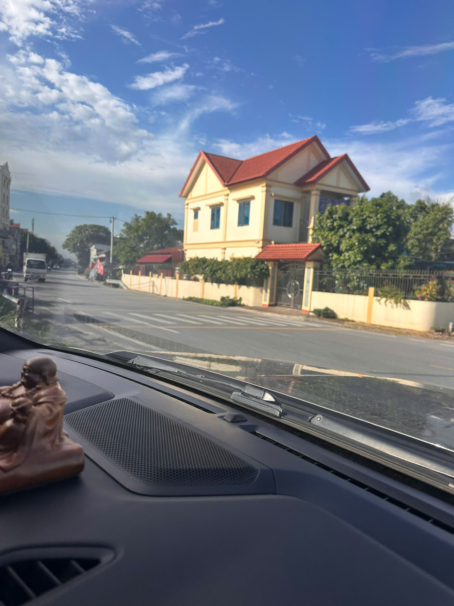 BÁN LÔ ĐẤT TẠI CHỢ mạc Đ/C:  Xã dân Chủ- huyện tứ kỳ HD