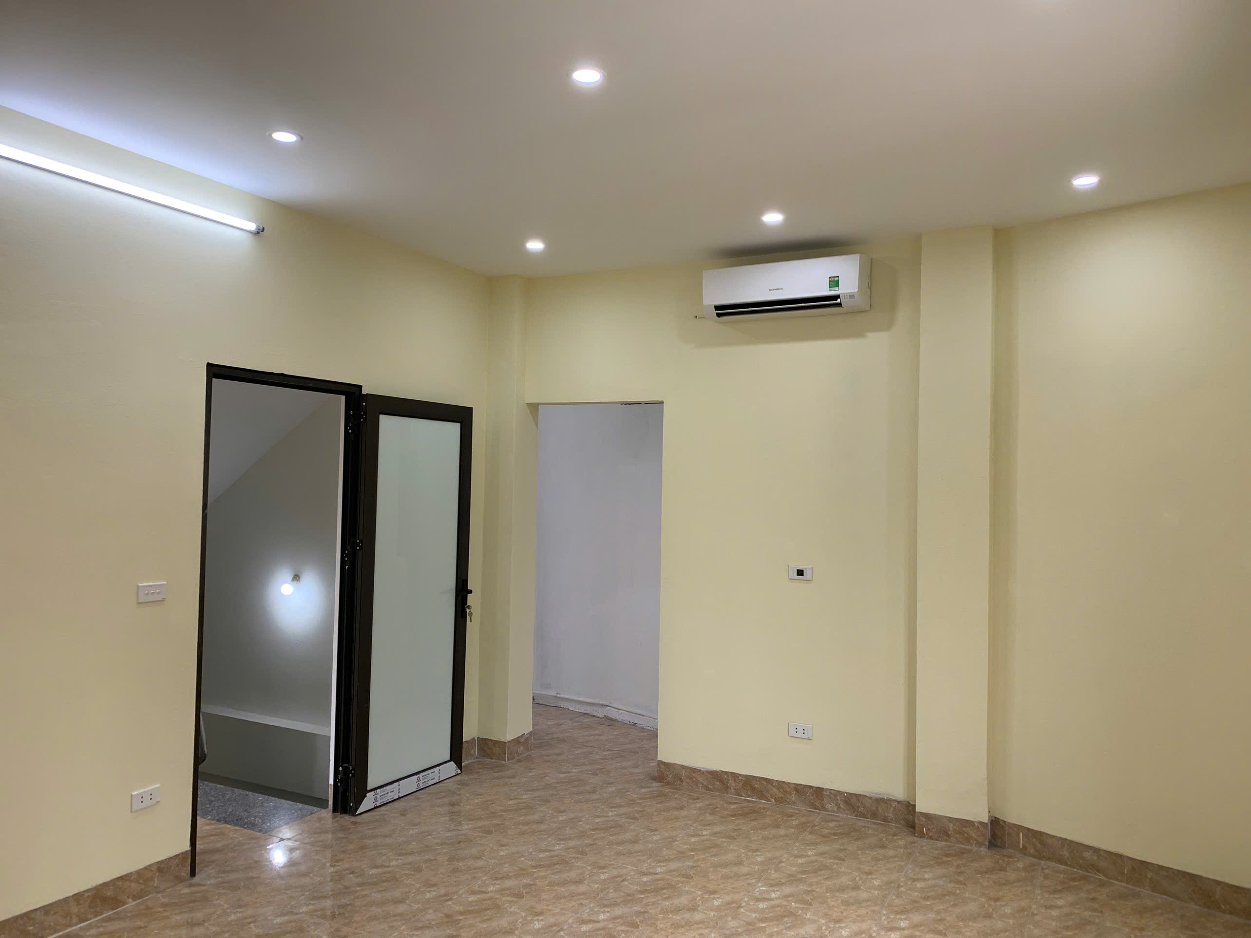 CHO THUÊ PHÒNG KHÉP KÍN – FULL ĐỒ – GIÁ TỐT ĐỐNG ĐA