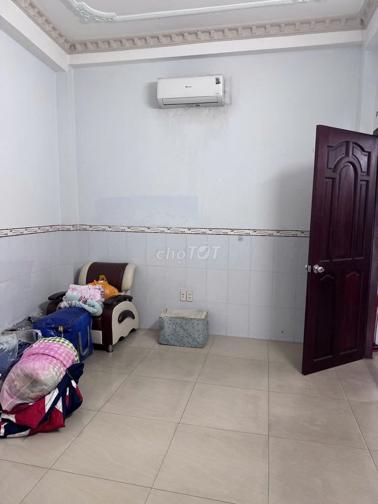 https://batdongsanviet.info.vn/uploads/images/upload/10-08-26/1786335688403_7063360279329286045_7063360279329286045_8c22f2927721e26064c797b60720190d.jpg