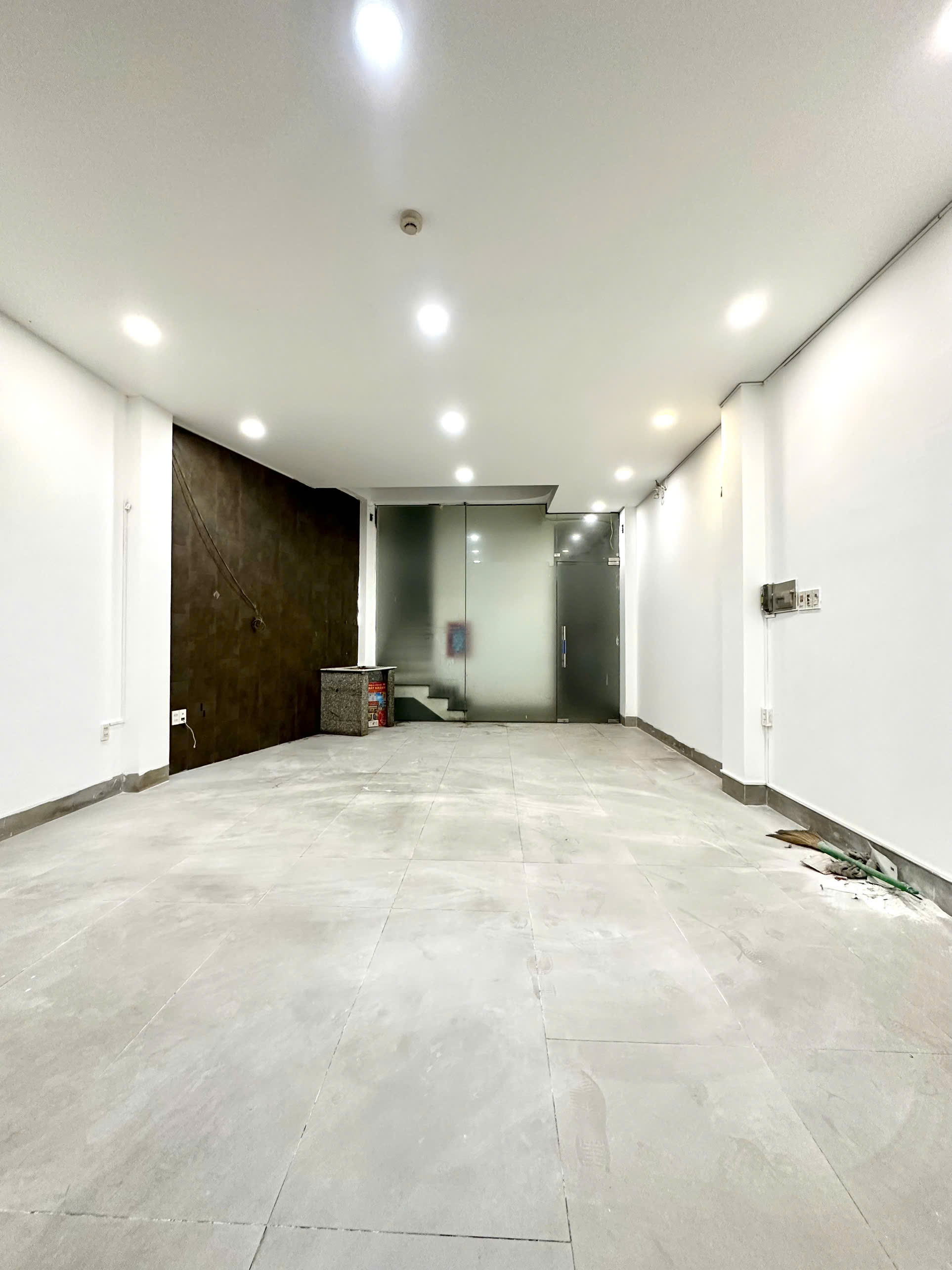 Mặt bằng cho thuê làm văn phòng