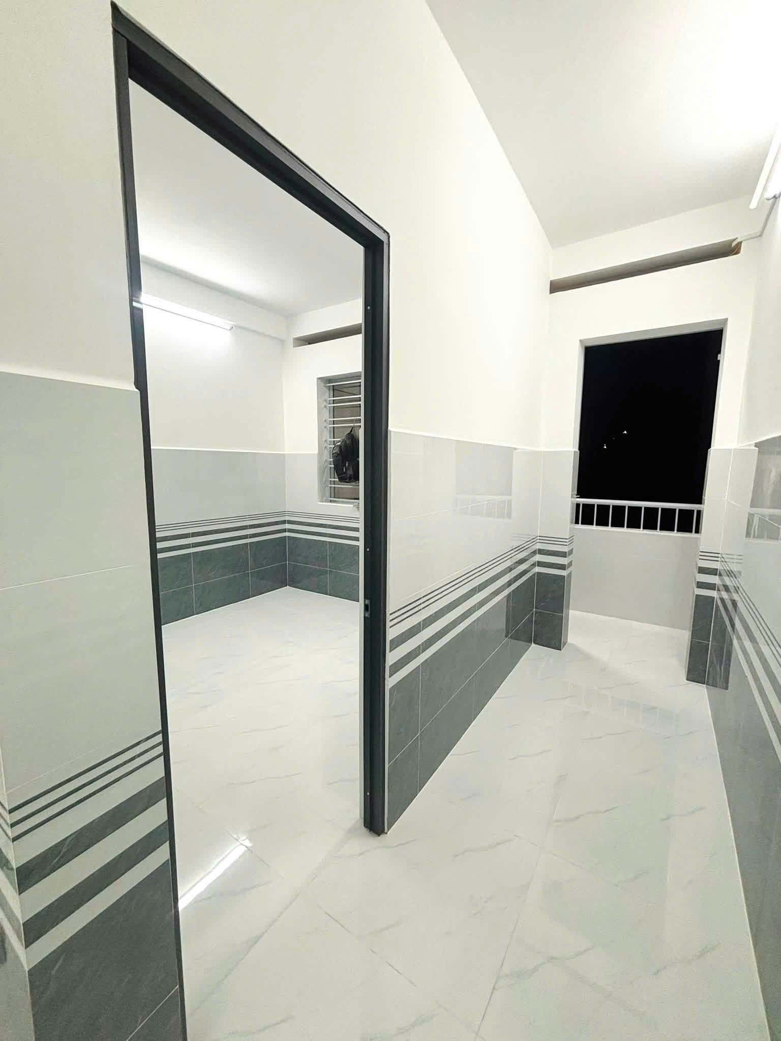 ►  CHÍNH CHỦ CHO THUÊ CĂN HỘ CHUNG CƯ ĐỘC LẬP – NHÀ MỚI, DỌN VÀO Ở NGAY!