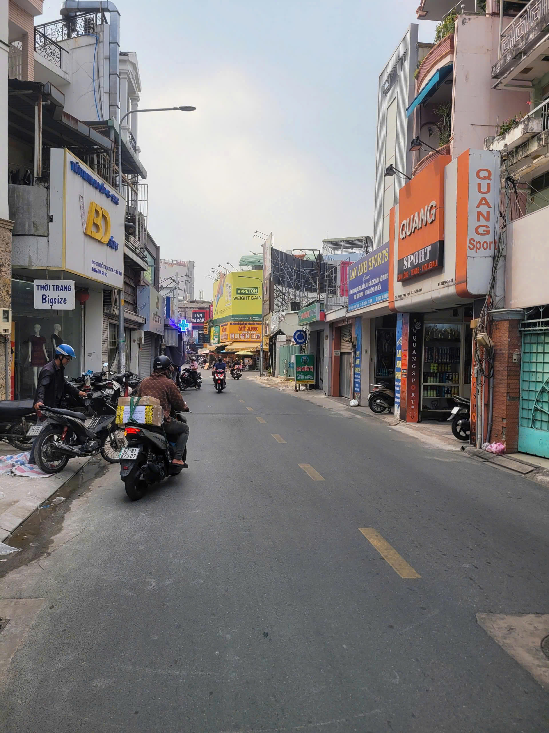 ►  CHÍNH CHỦ CẦN BÁN GẤP NHÀ 1 TRỆT 2 LẦU + SÂN THƯỢNG – ĐƯỜNG NGUYỄN TRỌNG TUYỂN, PHƯỜNG 2, QUẬN TÂN BÌNH
