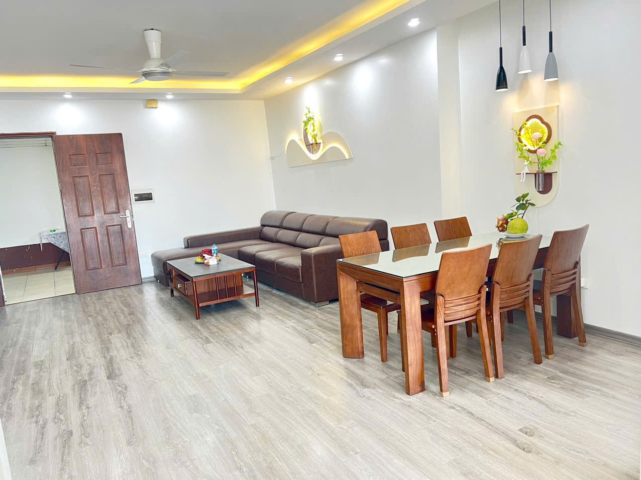 Chính chủ cần chuyển nhượng căn hộ tại khu nhà ở cán bộ Bộ Công An – 79 Thanh Đàm, phường Vĩnh Hưng.