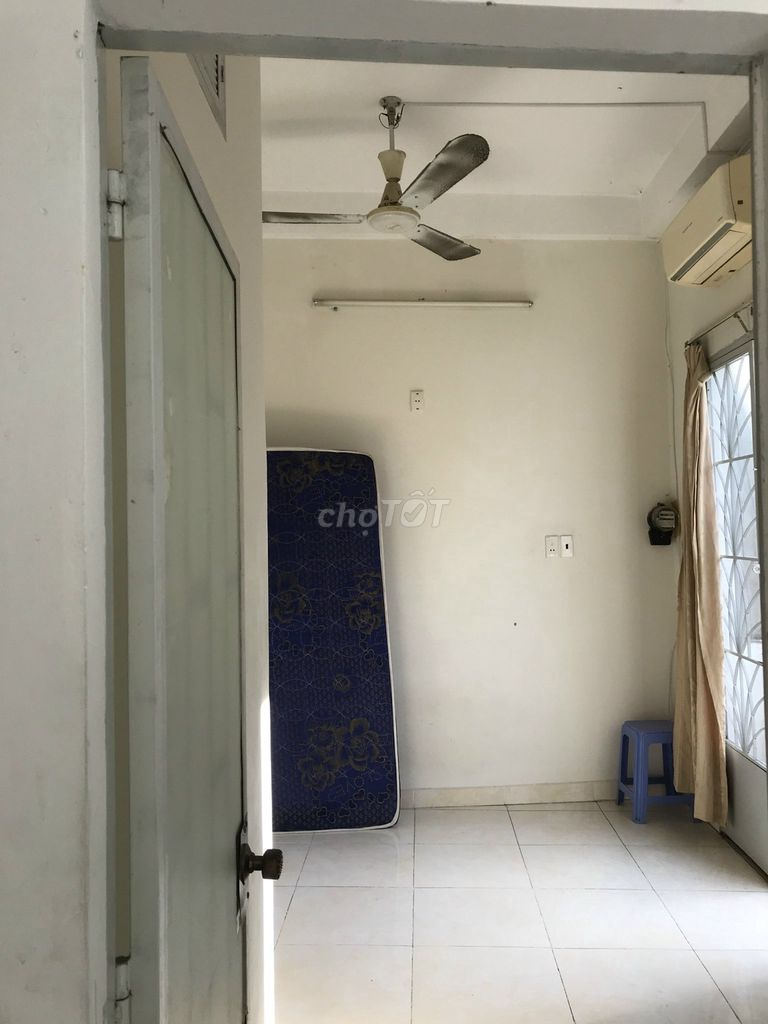 Chính chủ cần cho thuê phòng trọ tại Nguyễn Hữu Cầu, Phường Tân Định, Quận 1, TP HCM