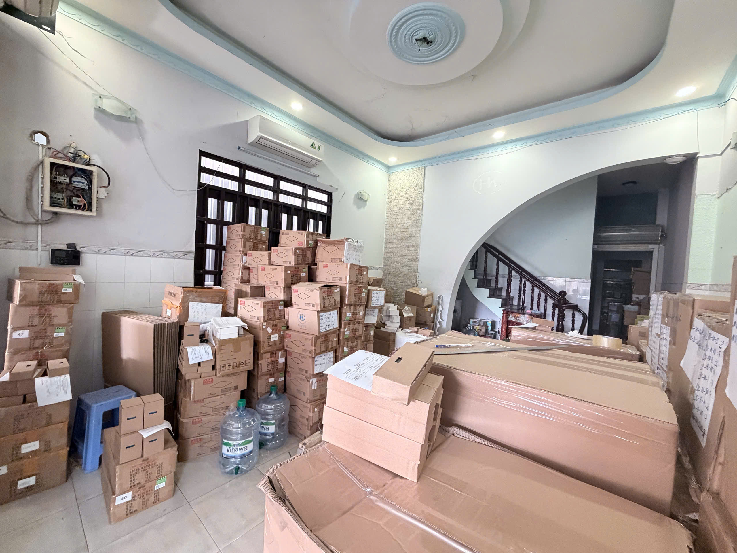 https://batdongsanviet.info.vn/uploads/images/upload/12-08-26/2aoboqqw6ljwgg2przthlotetnbh5b2qsfywatt65.jpg