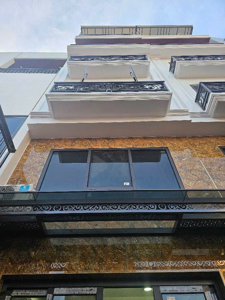 ► SIÊU PHẨM NHÀ MỚI 6 TẦNG – THANG MÁY – Ô TÔ ĐỖ CỔNG – GẦN KĐT AO XÀO &amp;amp; ĐỒNG TÀU – TRUNG TÂM HOÀNG MAI