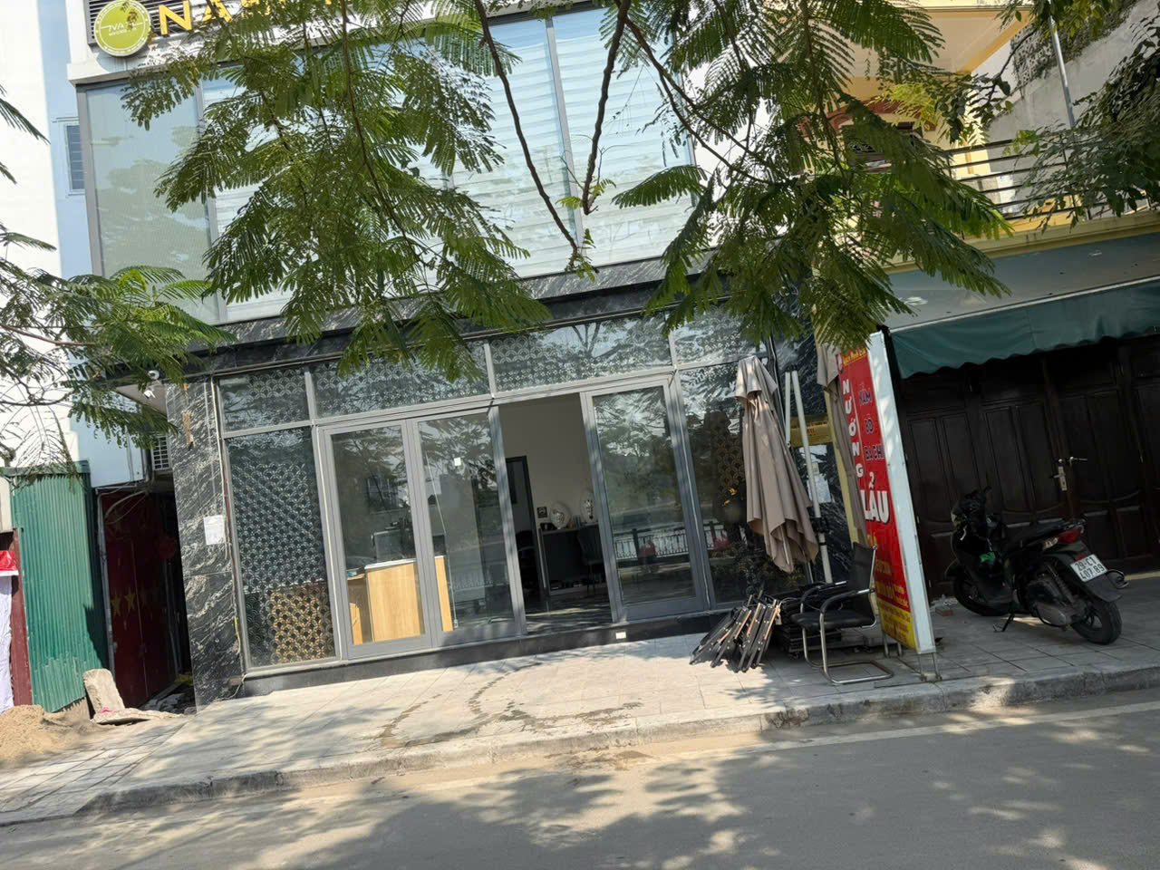 Cần cho thuê mặt bằng kinh doanh cà phê hoặc làm văn phòng tại Trung tâm Đống Đa, Hà Nội