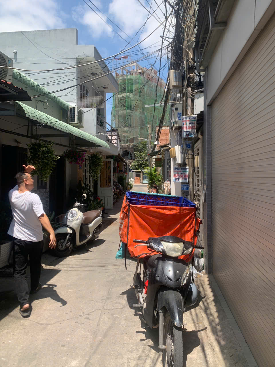 BÁN GẤP DÃY PHÒNG TRỌ 14 PHÒNG – QUẬN 7, THU NHẬP ỔN ĐỊNH