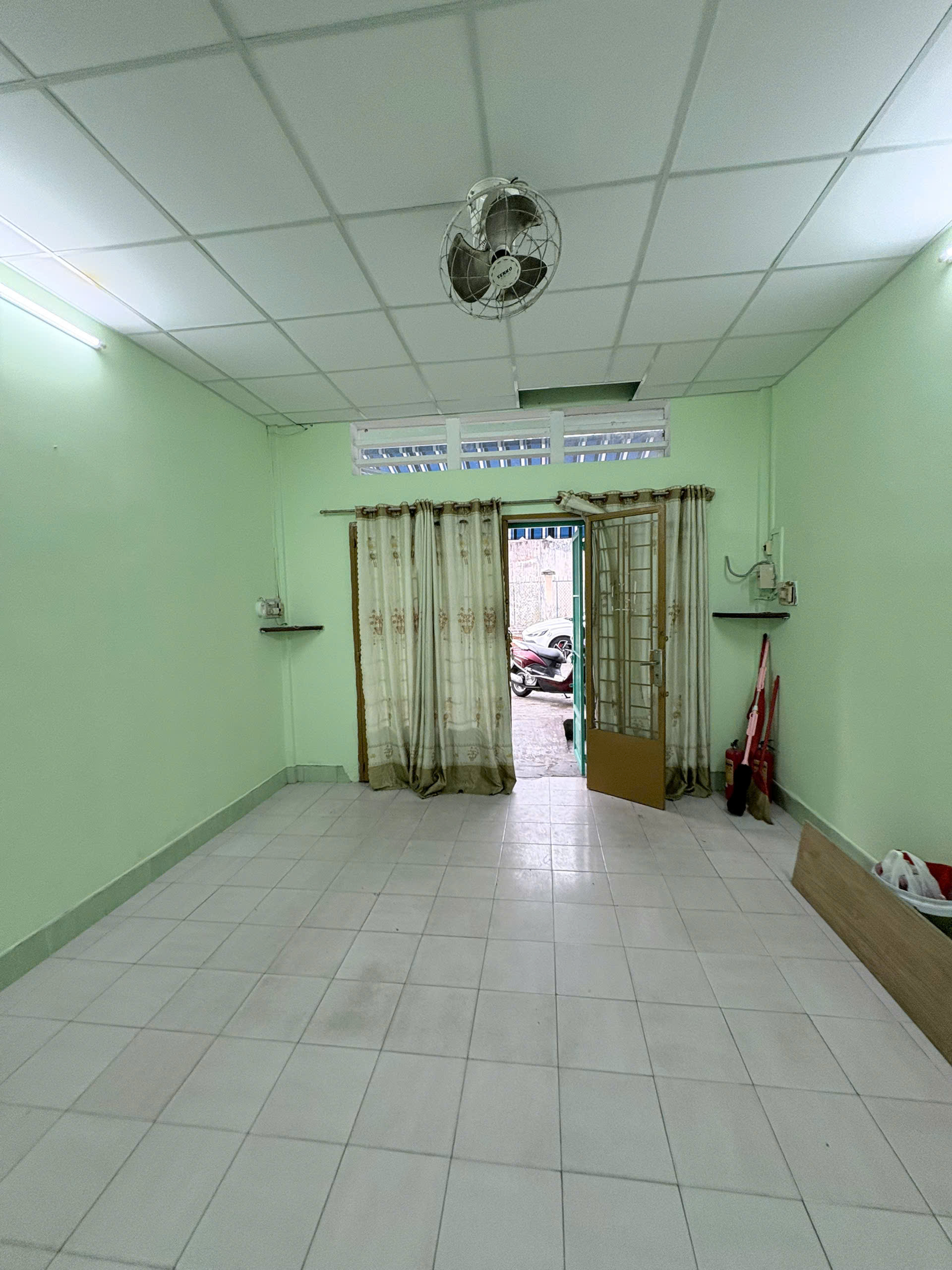 CHO THUÊ NHÀ TẦNG TRỆT – CƯ XÁ 18 CĂN – NGUYỄN THÁI SƠN, GÒ VẤP