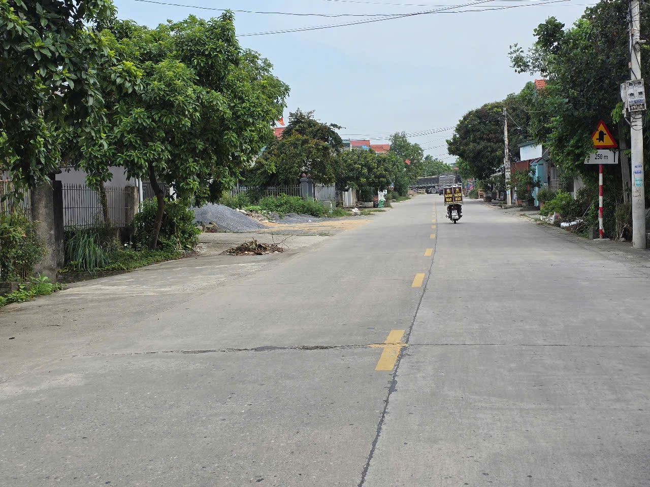 Đất mặt đường tỉnh lô 495 liêm Thuận _ thanh liêm _ Hà nam