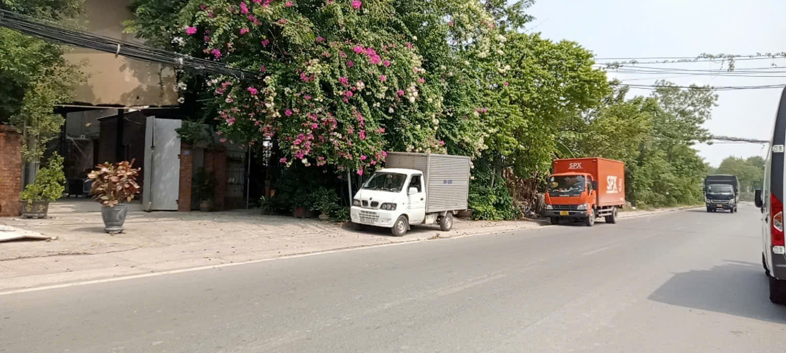 https://batdongsanviet.info.vn/uploads/images/upload/14-10-26/1791945623608_5286095748931131041_5286095748931131041_5fa07a9dd00231ffb77c835501a0c956.jpg