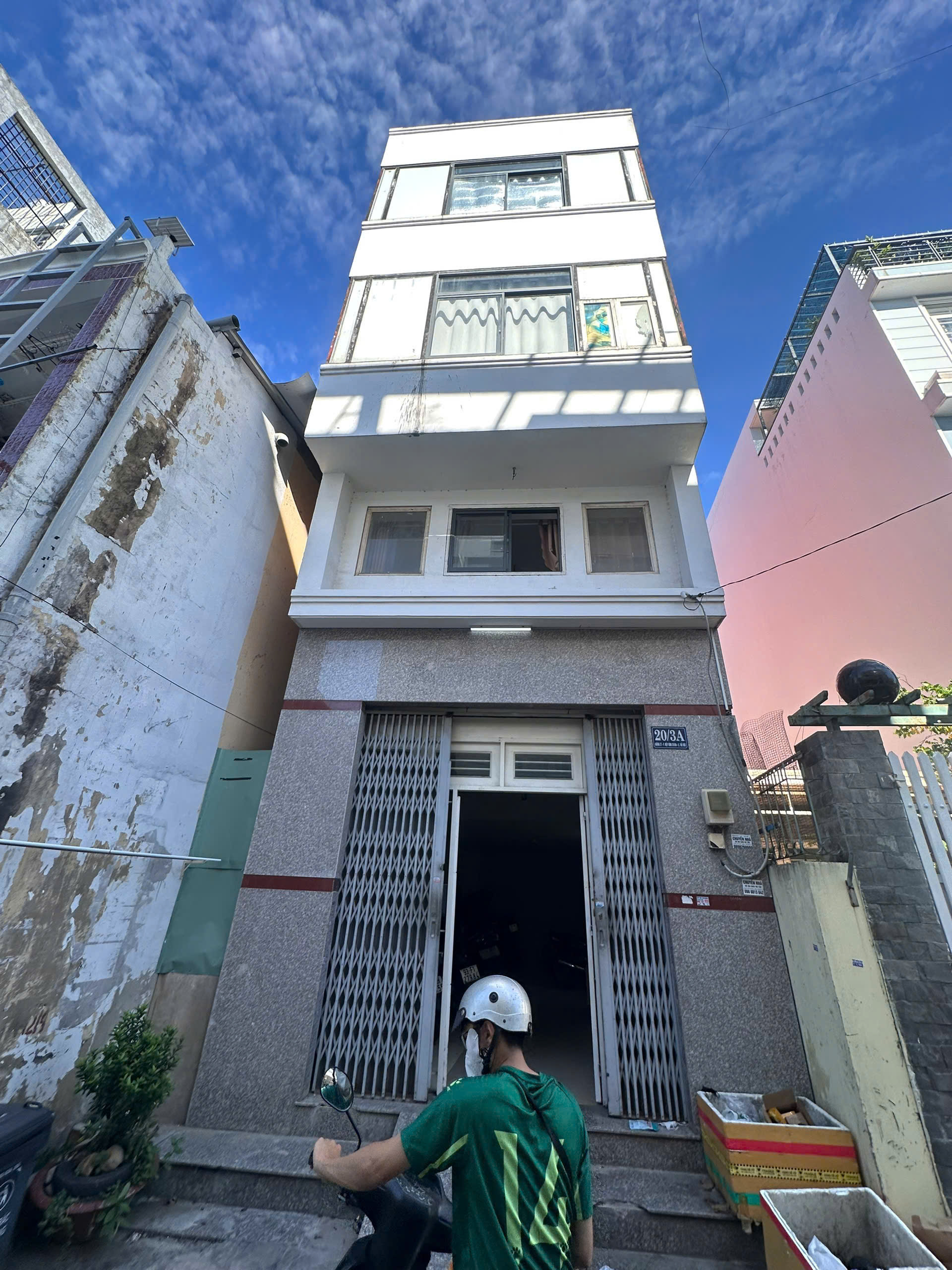 https://batdongsanviet.info.vn/uploads/images/upload/14-10-26/1791960404783_4105693605632049505_4105693605632049505_89bdb8975d79a74cdf8b1166a382ce62.jpg