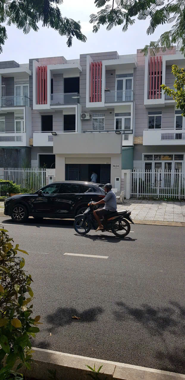 Chính Chủ Cần Bán Nhà Tại P26 Căn 42 Đường 3/2 Rạch Giá -kiên Giang