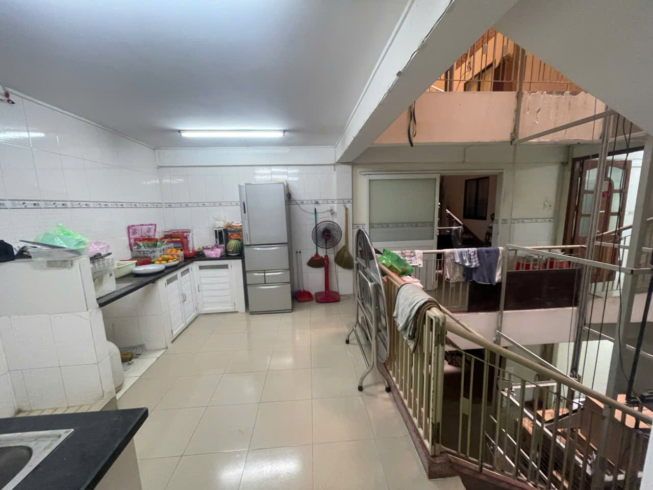 CHO THUÊ 2 NHÀ NGUYÊN CĂN LIỀN KỀ – DIỆN TÍCH LỚN – PHÙ HỢP Ở KẾT HỢP KINH DOANH