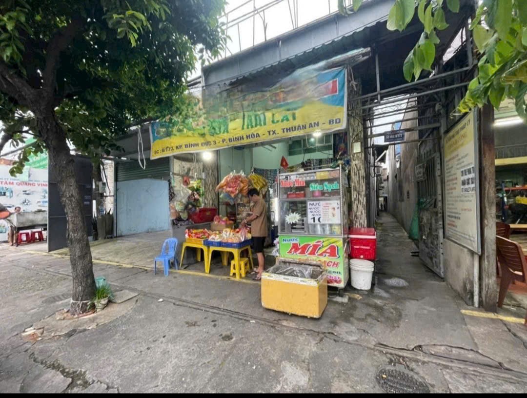 CHỦ CẦN BÁN GẤP LÔ ĐẤT MẶT TIỀN ĐT 743 – KÈM DÒNG TIỀN ỔN ĐỊNH 20 TRIỆU/THÁNG