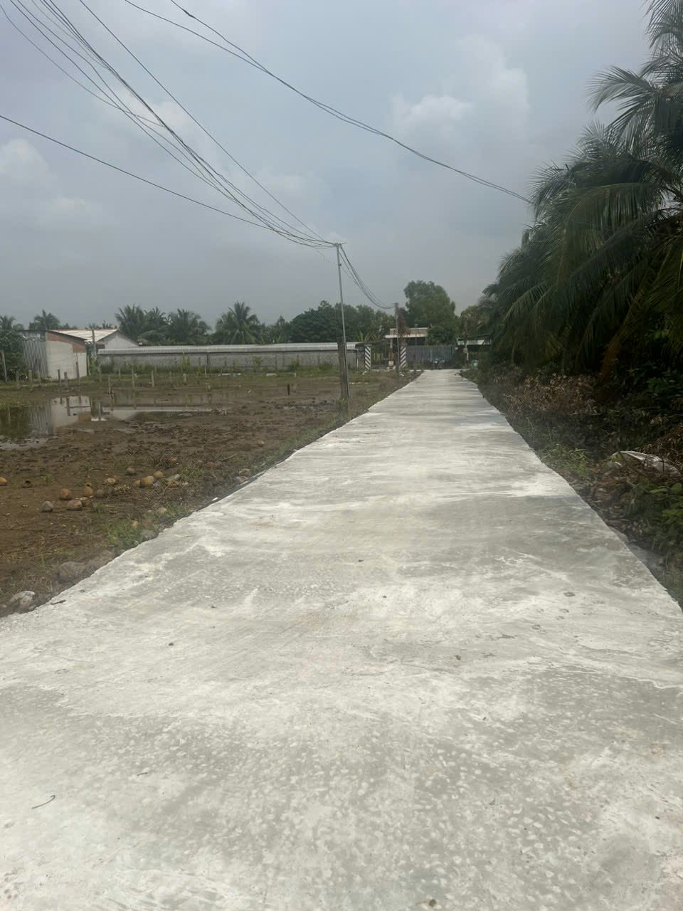 Mình cần bán lô đất 5x22m có 100m2 thổ cư