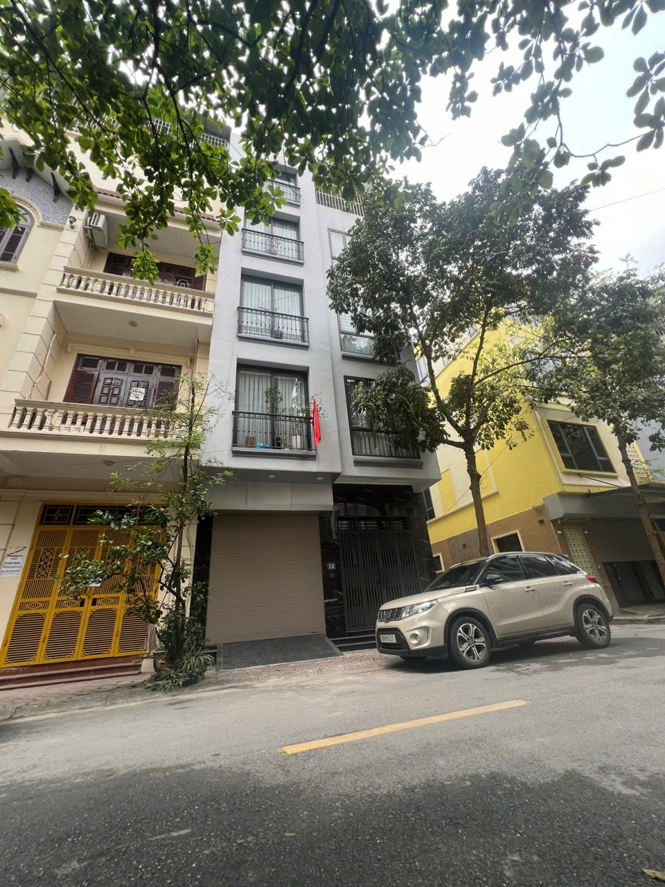 Bán Toà Nhà Mặt Phố Cạnh KĐT Văn Phú - Quận Hà Đông - 7 Tầng, Vỉa Hè, Ô Tô Tránh, Thang Máy, Thông Sàn, Full Nội Thất
