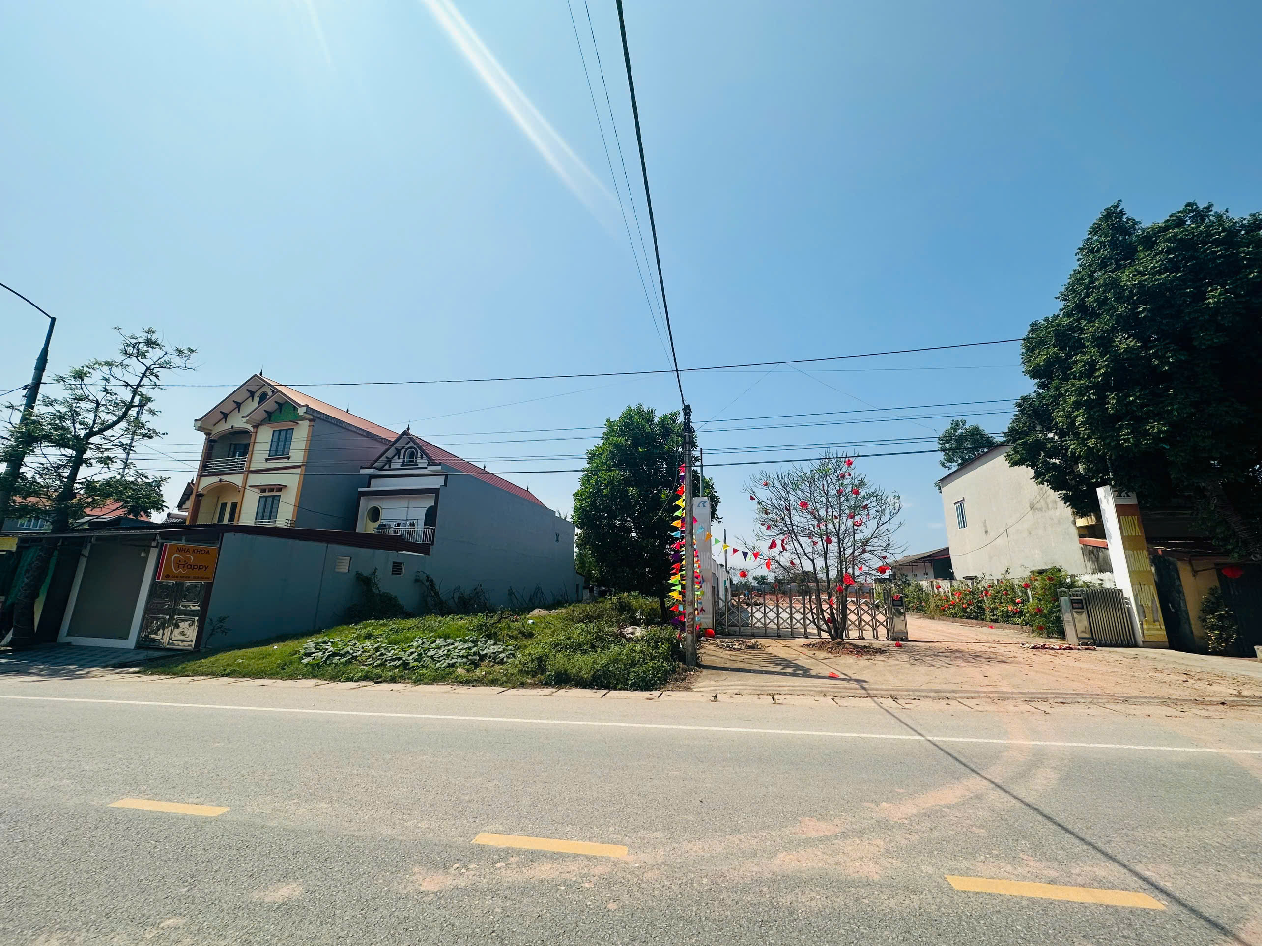 ►  BÁN ĐẤT MẶT ĐƯỜNG ĐT 295 HIỆP HOÀ, BẮC GIANG